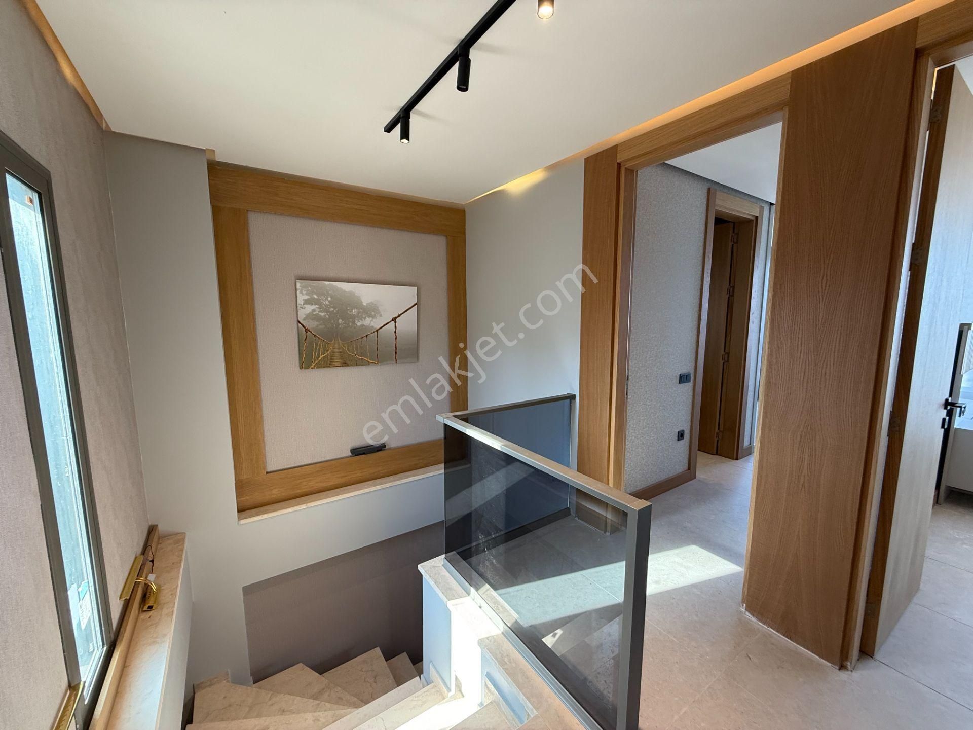 Bağla'da Full Deniz Manzaralı Satılık 6+2 Tam Müstakil Villa - Görsel 15