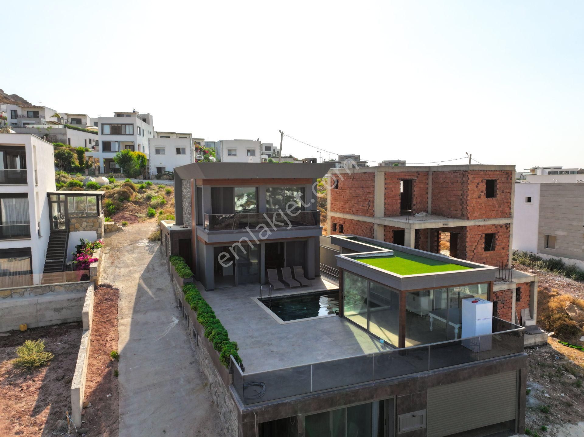 Bağla'da Full Deniz Manzaralı Satılık 6+2 Tam Müstakil Villa - Görsel 7