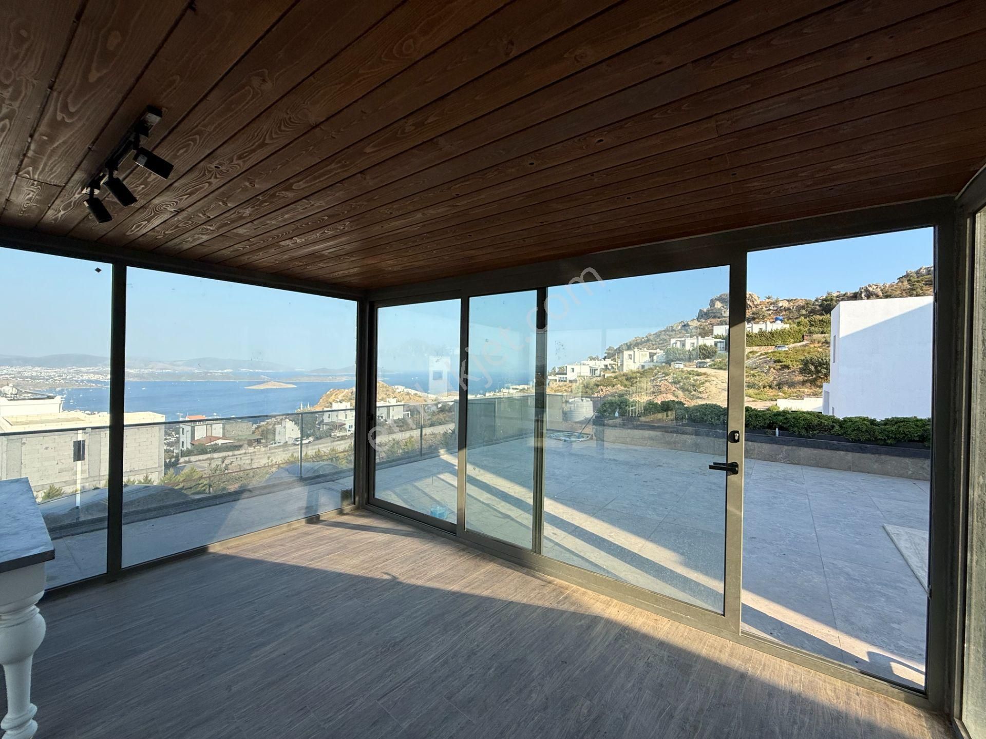 Bağla'da Full Deniz Manzaralı Satılık 6+2 Tam Müstakil Villa - Görsel 10