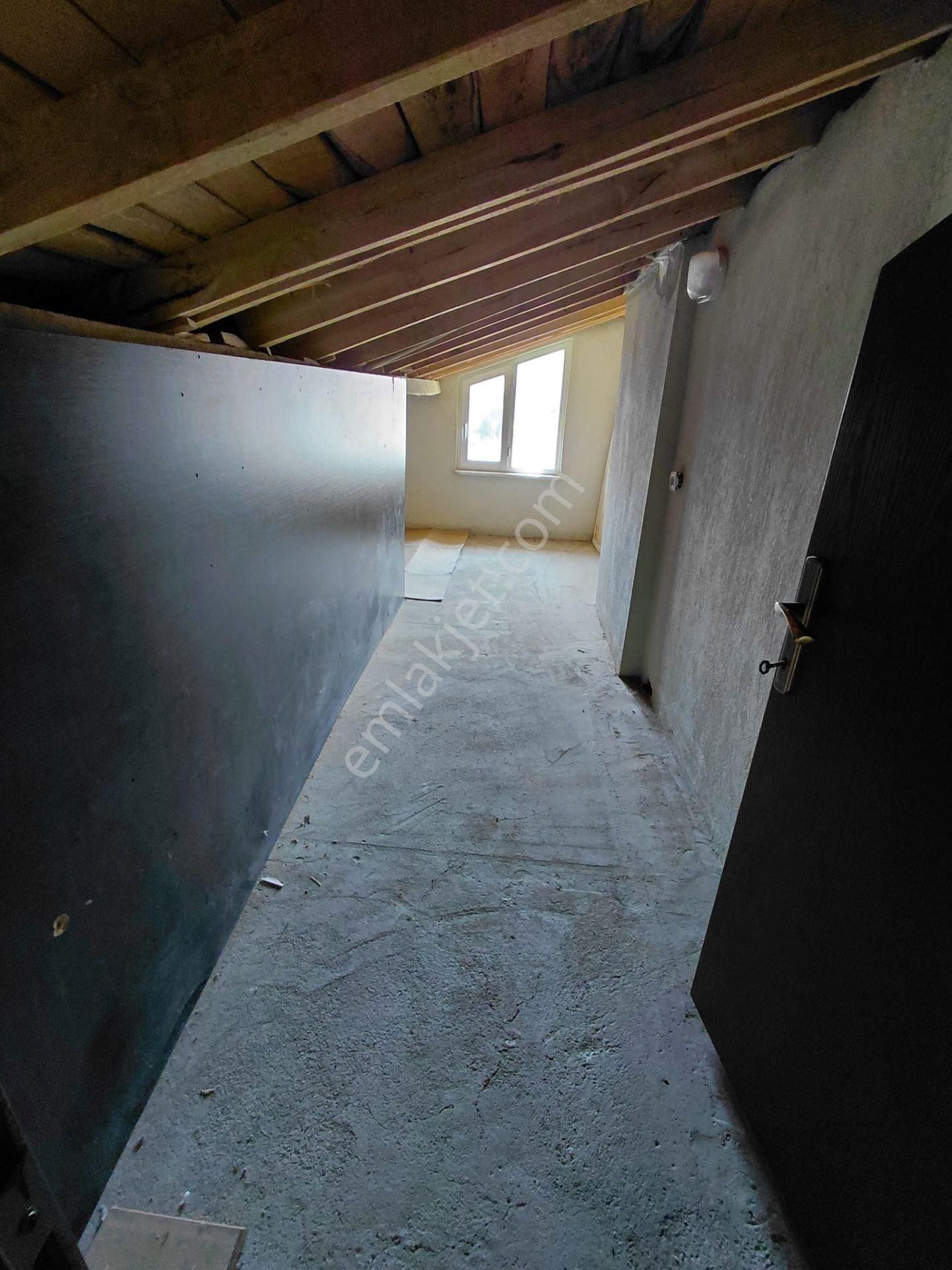 Isparta Merkez Hızırbey Mahallesinde Bakım Kiralık Daire - Görsel 21