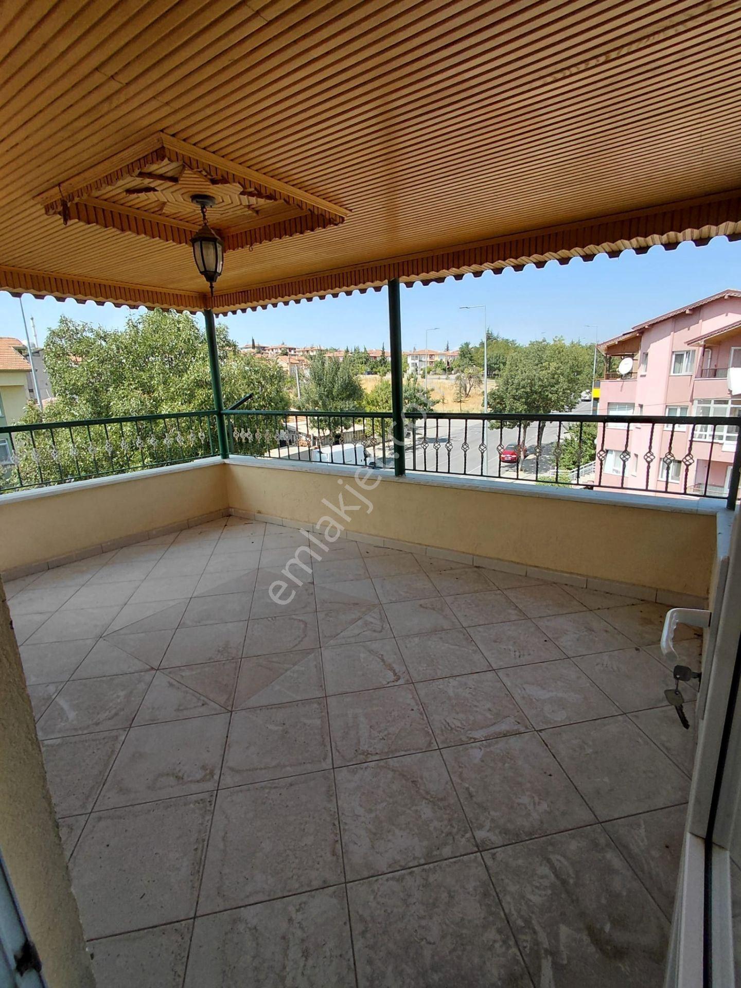 Isparta Merkez Hızırbey Mahallesinde Bakım Kiralık Daire - Görsel 12
