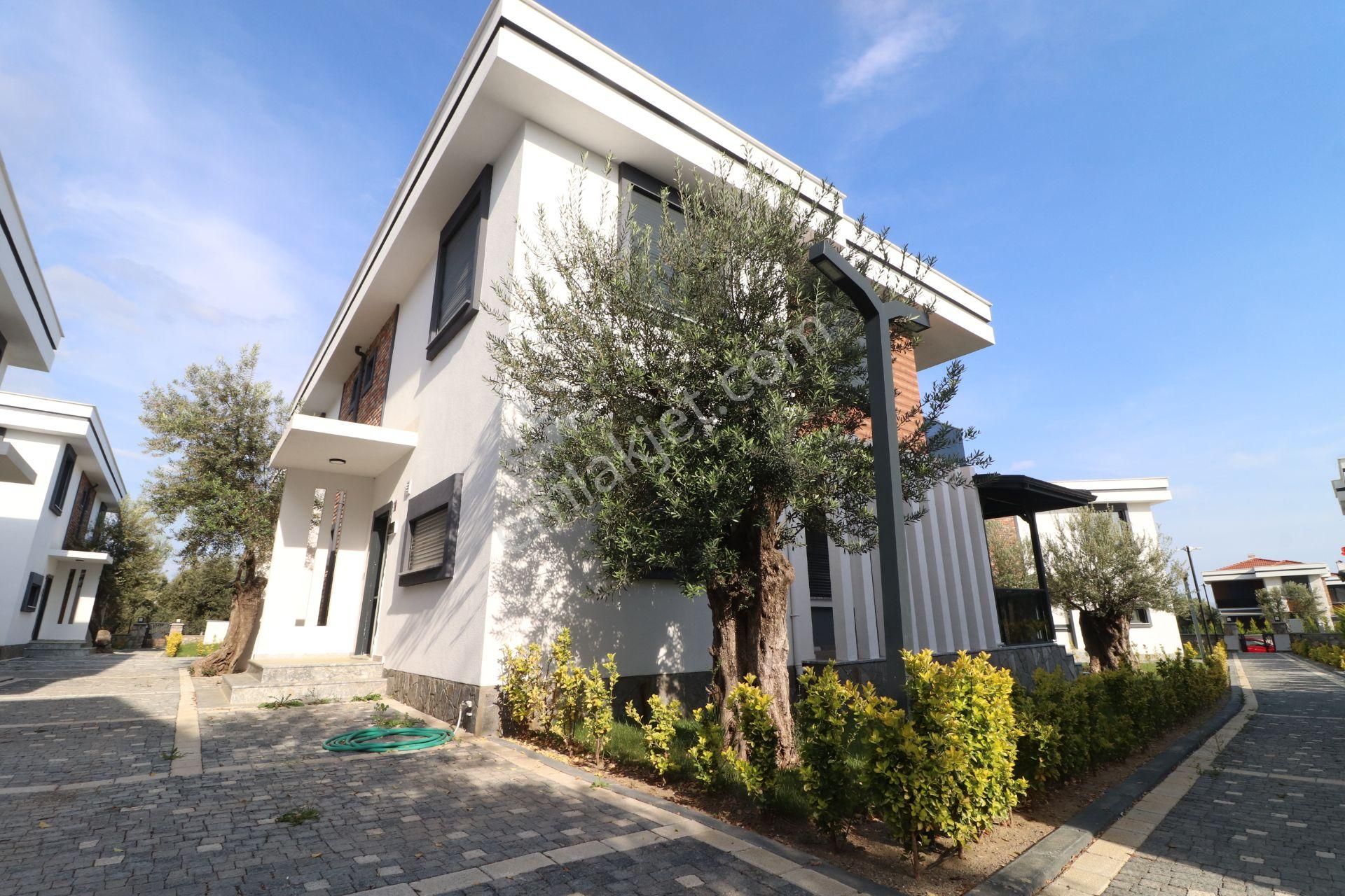 Irmaksudan Güre De Tasarım Harikası Ultra Lüx Satılık 3+1 Villa - Görsel 32