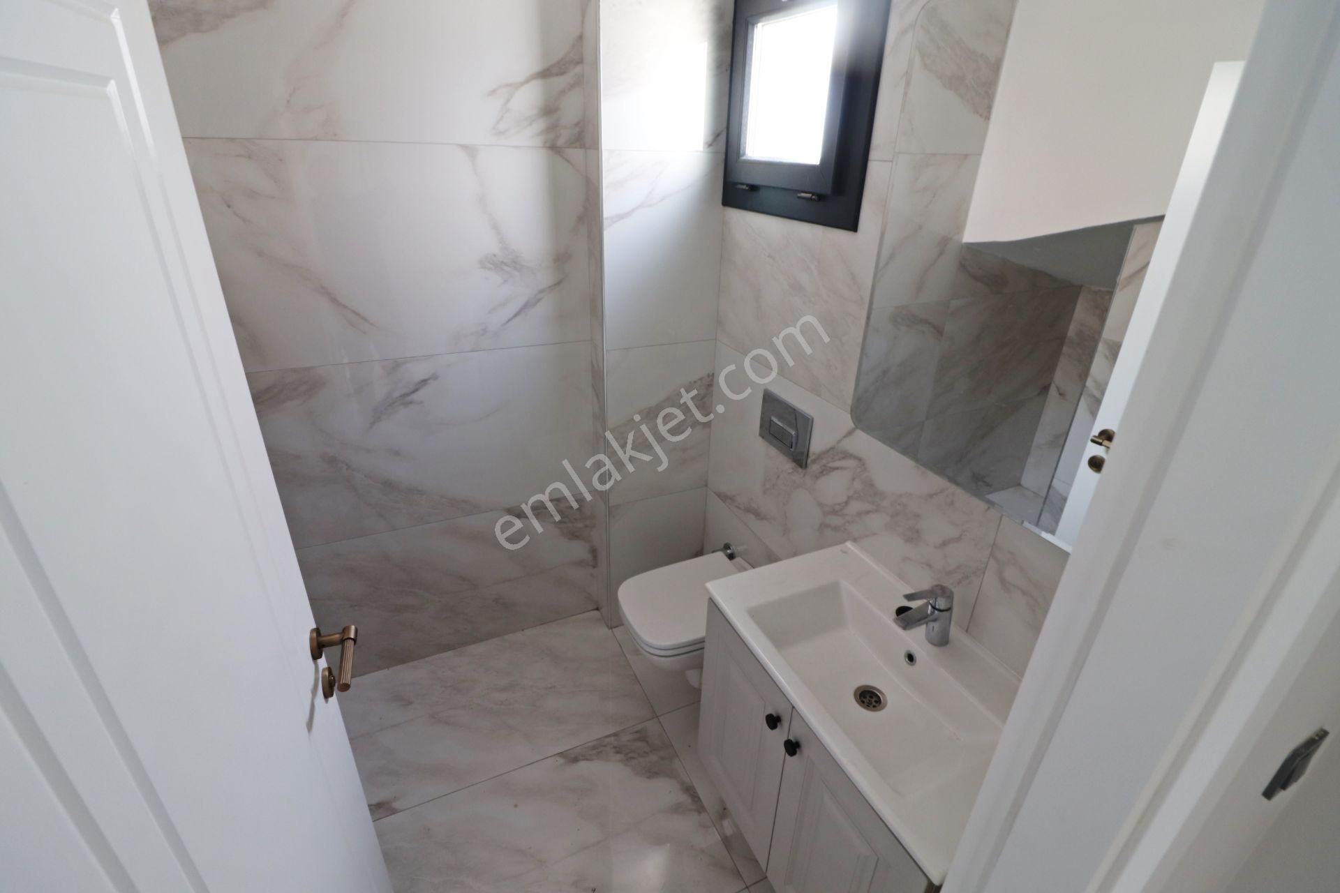 Irmaksudan Güre De Tasarım Harikası Ultra Lüx Satılık 3+1 Villa - Görsel 16