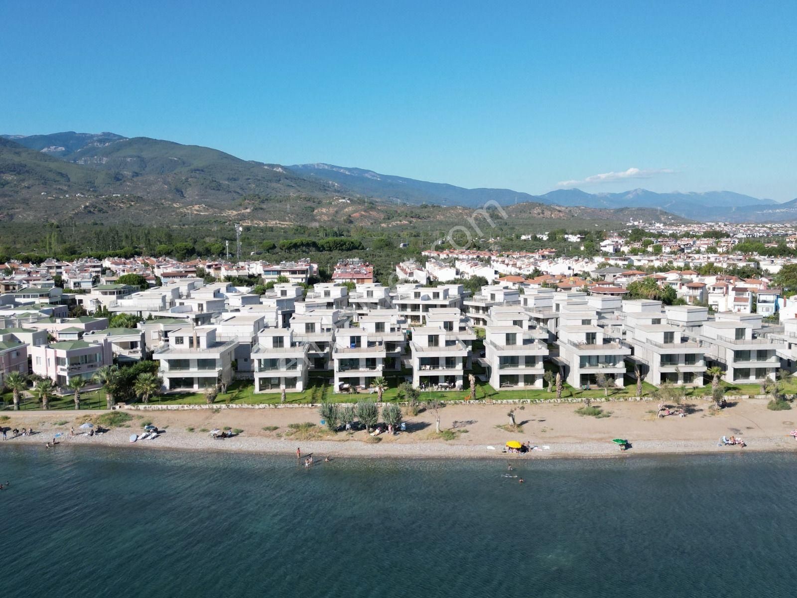 Sabri Pınarbaşı'dan Deniz'e Sıfır Satılık Site İçinde Villa