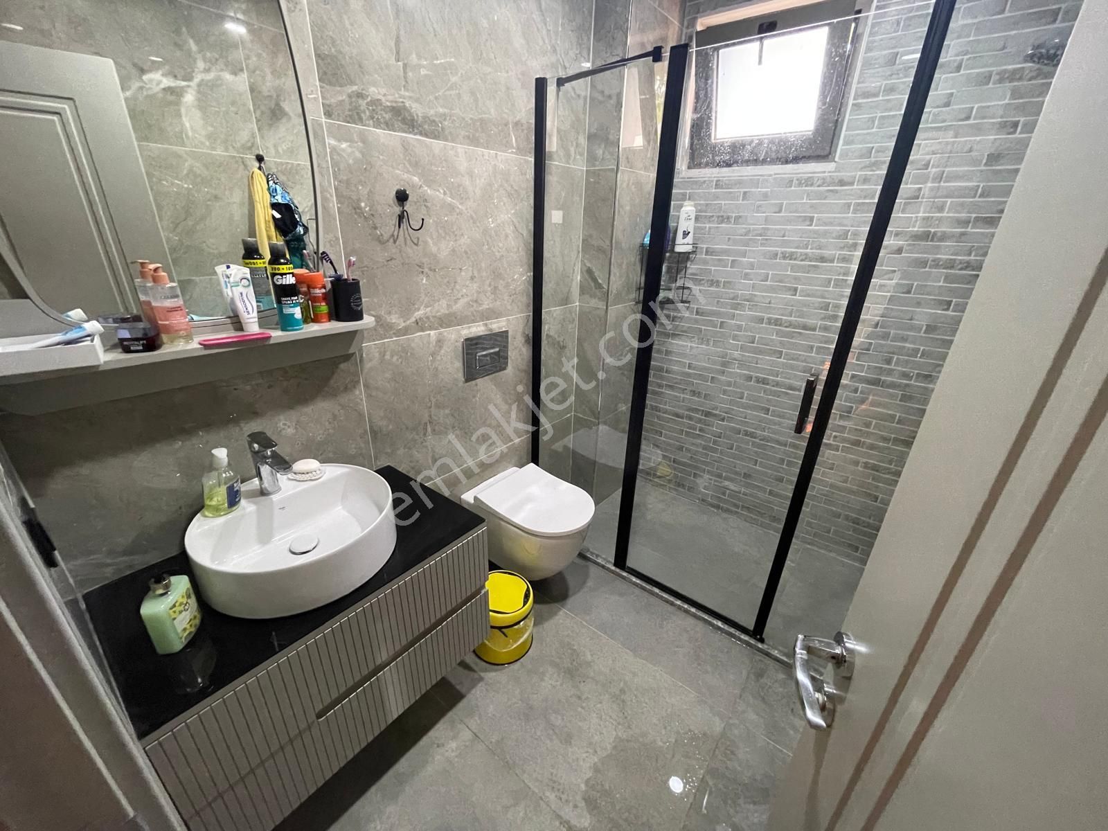 Sabri Pınarbaşı'dan Deniz'e Sıfır Satılık Site İçinde Villa - Görsel 14