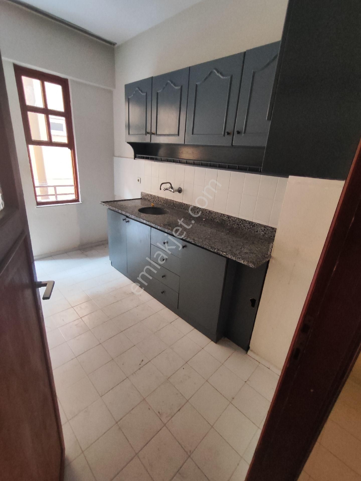 Alanya Otogar Kleopatra Beach Bölgesi Kiralık 2+1 Daire