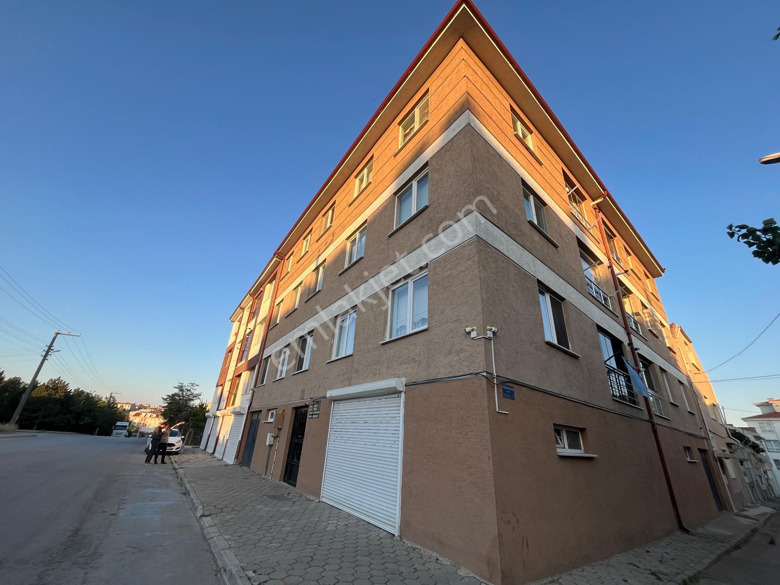 Öztel'den Şirintepe Mahallesinde Satılık Balkonlu 3+1 Daire - Görsel 17