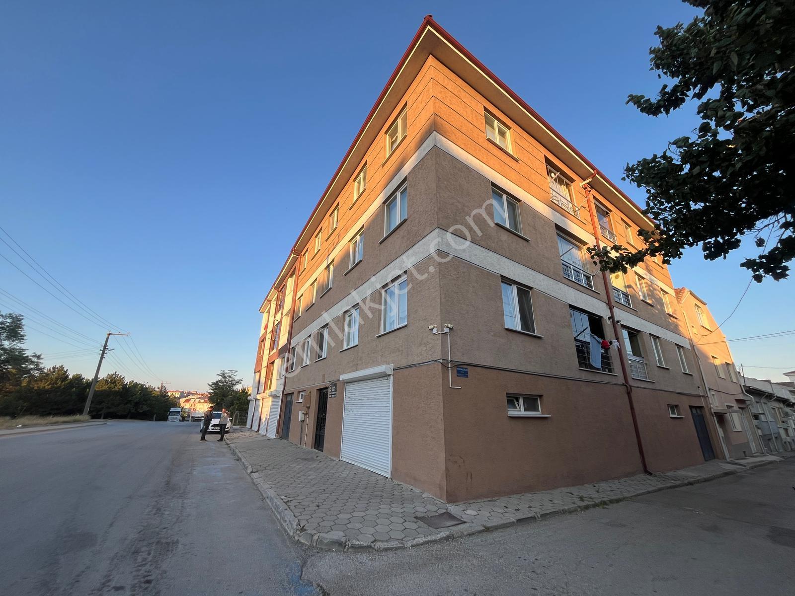 Öztel'den Şirintepe Mahallesinde Satılık Balkonlu 3+1 Daire - Görsel 18