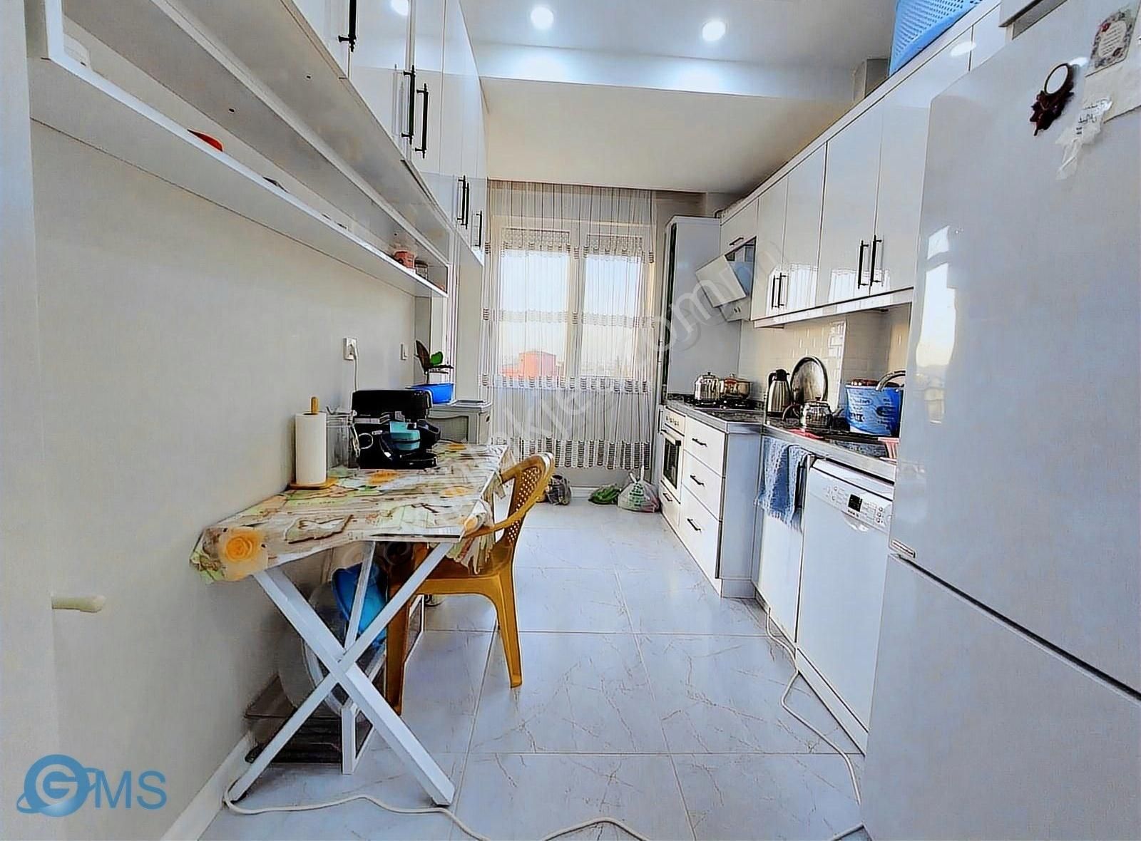 Şelale Mahallesinde 3.katta 2+1 90m² Fırsat Daire
