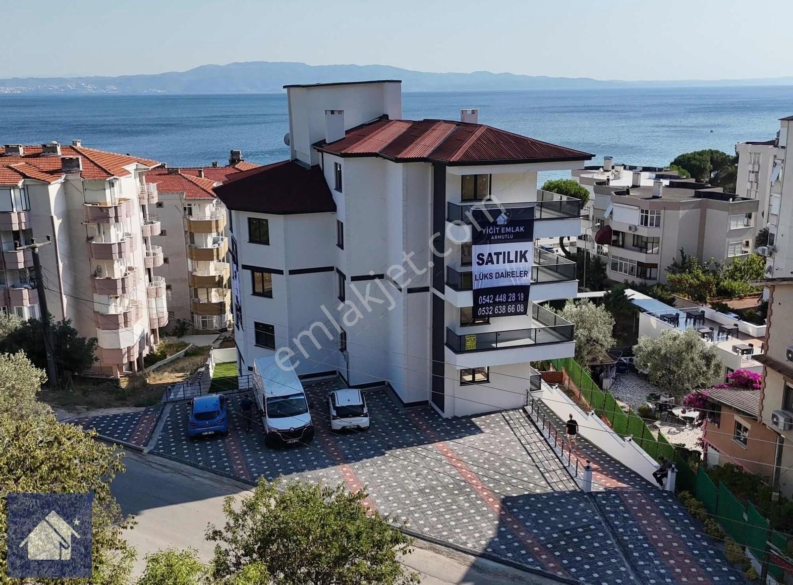 *yiğit Emlak Armutlu'dan*ultra Lüks*bahçe Kullanımlı*sıfır*2+1