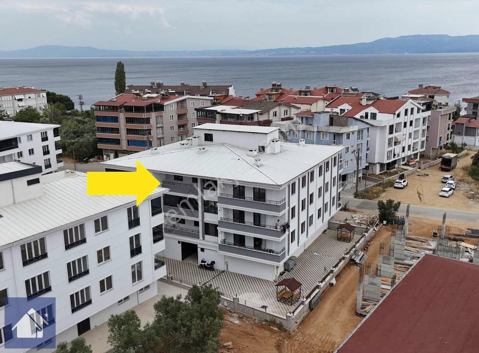 *yiğit Emlak Armutlu'dan*tavşantepe Mevkiinde*sıfır*lüks Daire