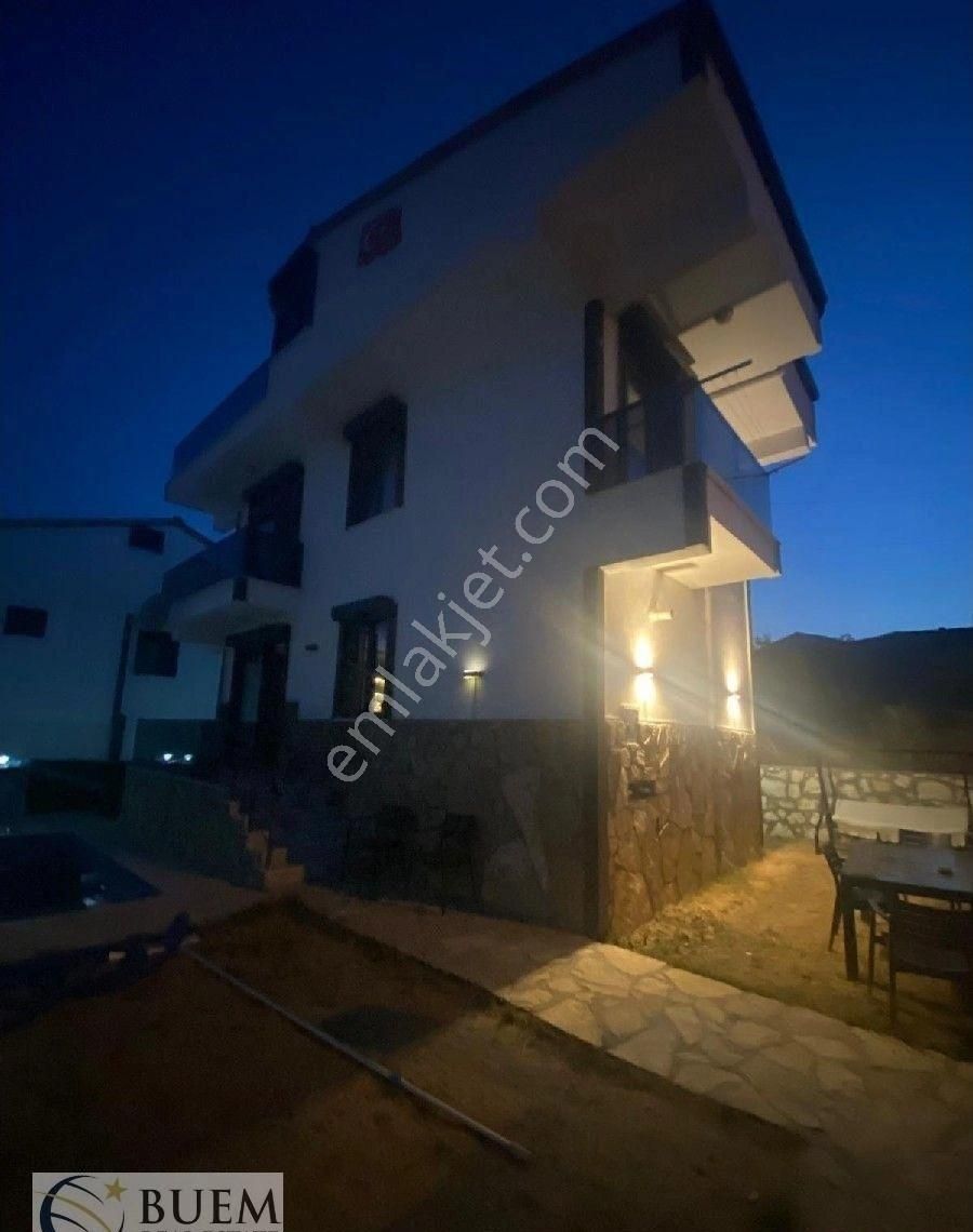 Buem Gayrımenkulden 3+1 Mustakıl Havuzlu Vılla Kısmı Esyalı Mevkıı Yıgıtler - Görsel 4