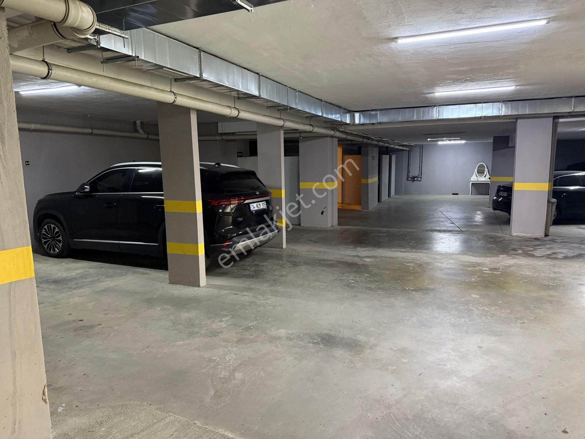 Yankı'dan Madende 165 M2 4 Yıllık Butik Sitede 3+1 Dubleks Daire - Görsel 33