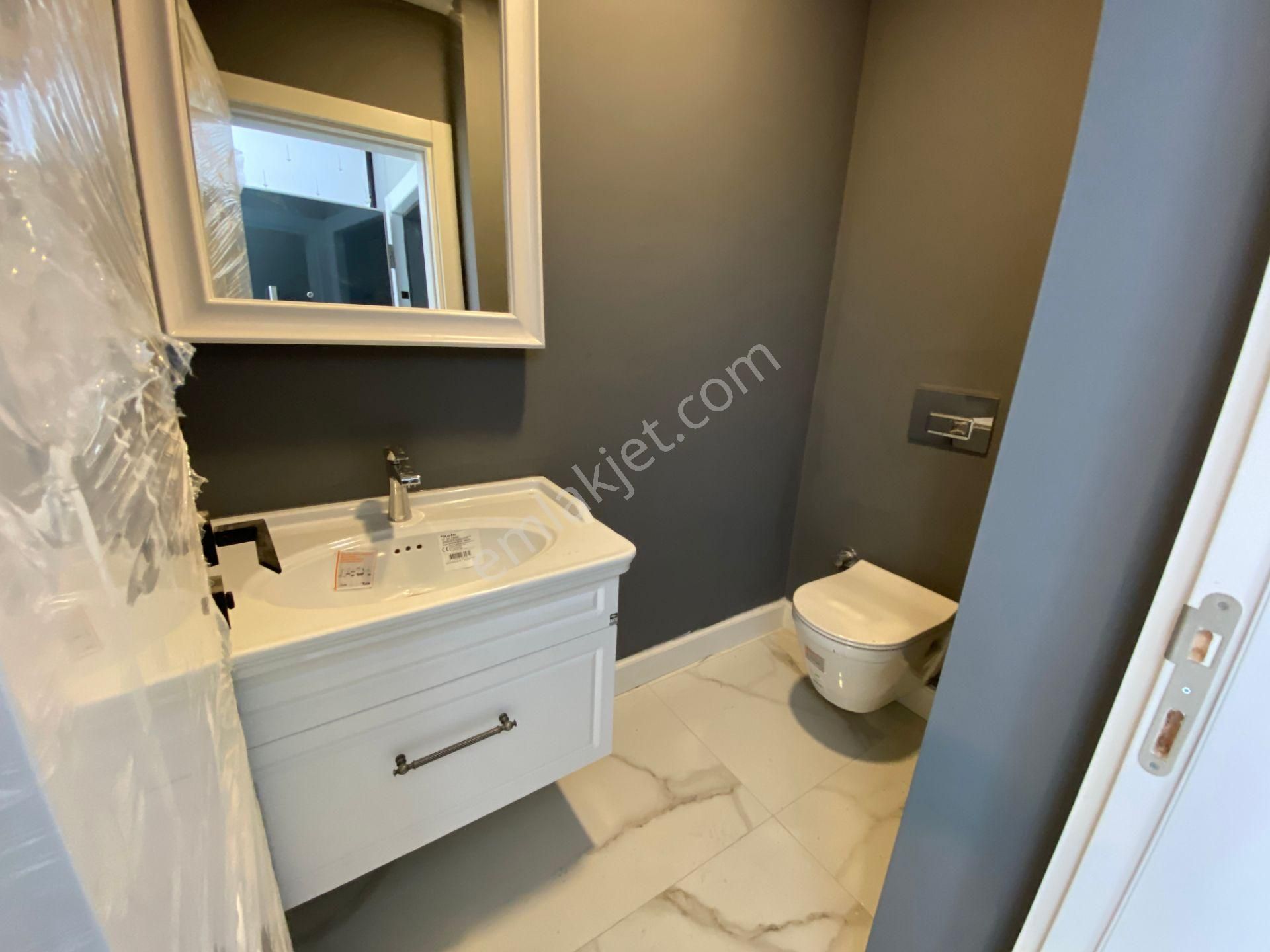 Yankı'dan Madende 165 M2 4 Yıllık Butik Sitede 3+1 Dubleks Daire - Görsel 11