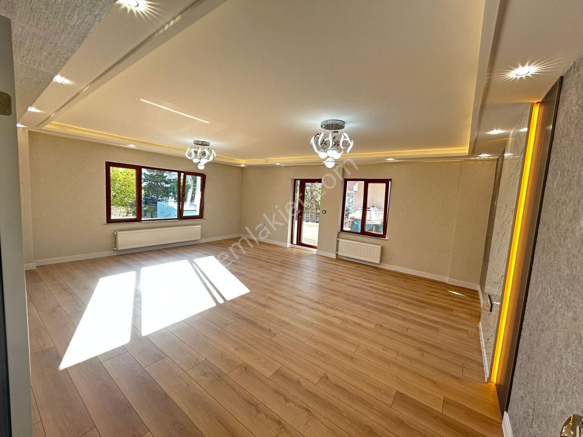 Taner'den Öveçler'de Şahane Daire 3 Cepheli Ön Cephe Süper Lüks 130m2