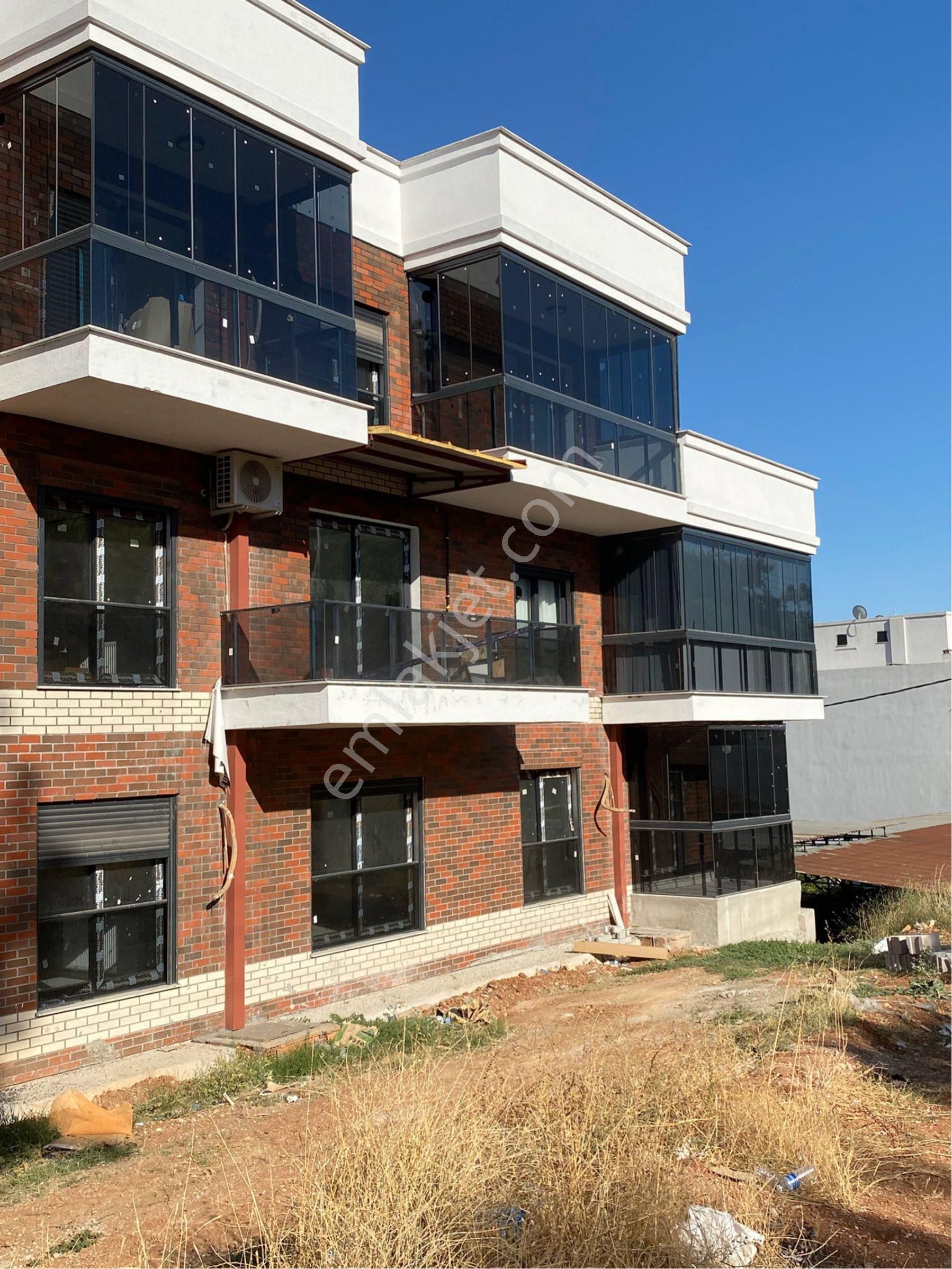 Ayrancılar İnönü Mahallesi’nde 2 + 1 Ara Kat Full Yapılı Sıfır Masrafsız Satılık Daire