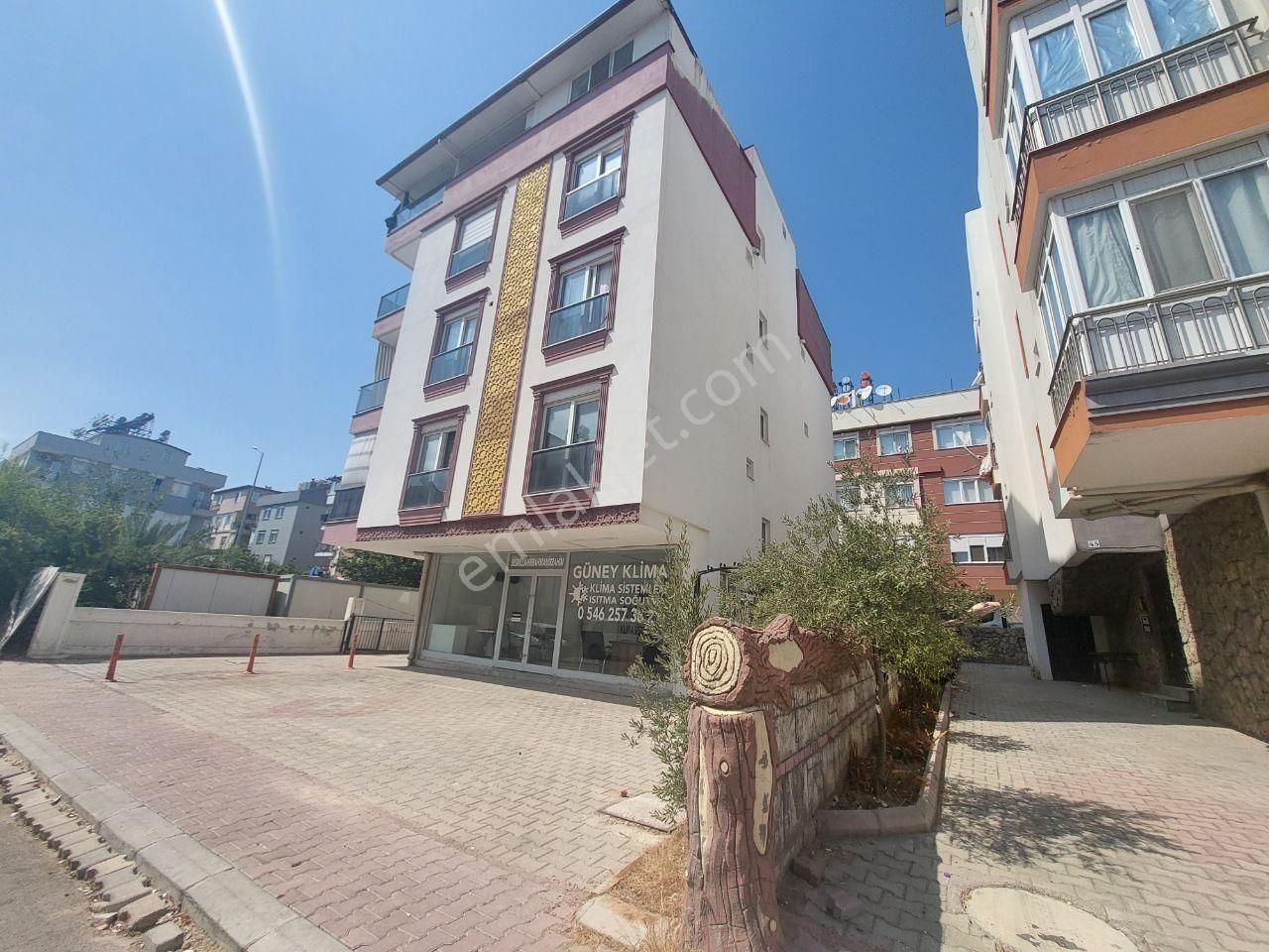Antalya Kepez'de Arakatta Acil Satılık 2+1 Yeni Daire
