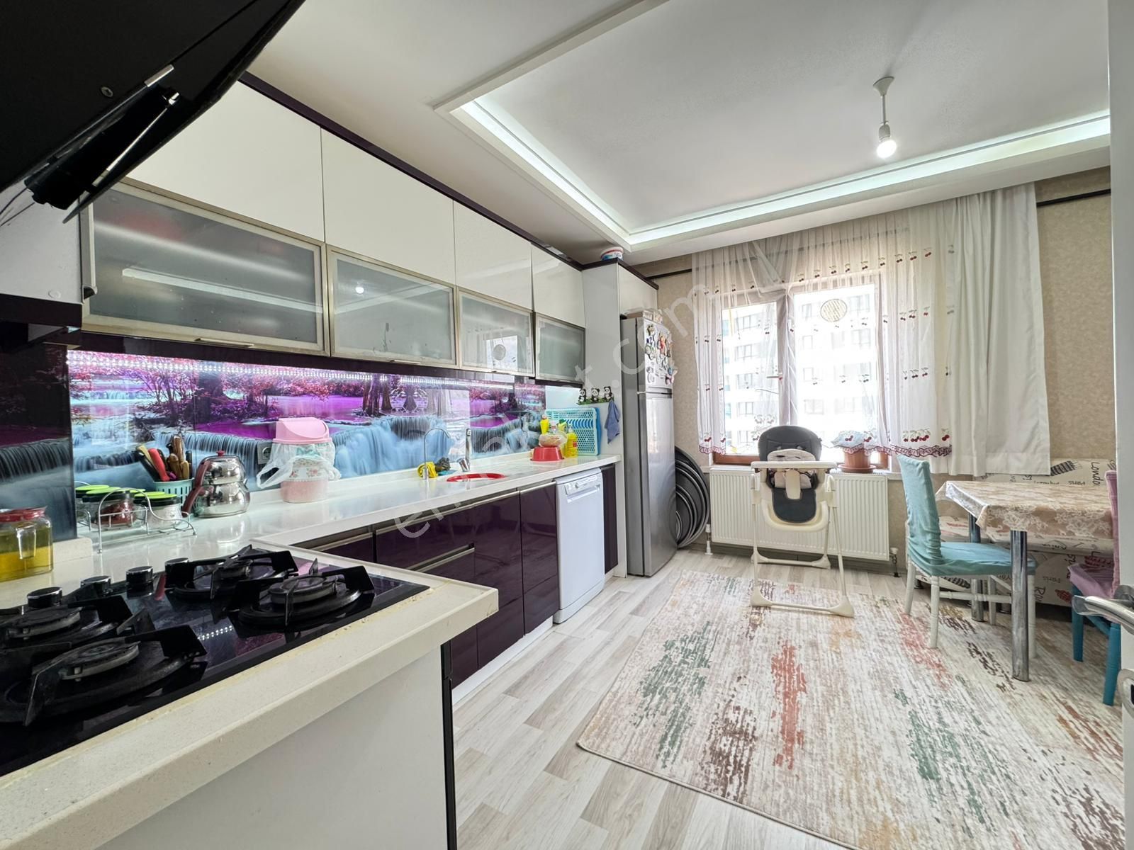 Kalecik Emlak'tan T.ileri Mah 11.kat 180m² G.odası G.cephe Full 4+1