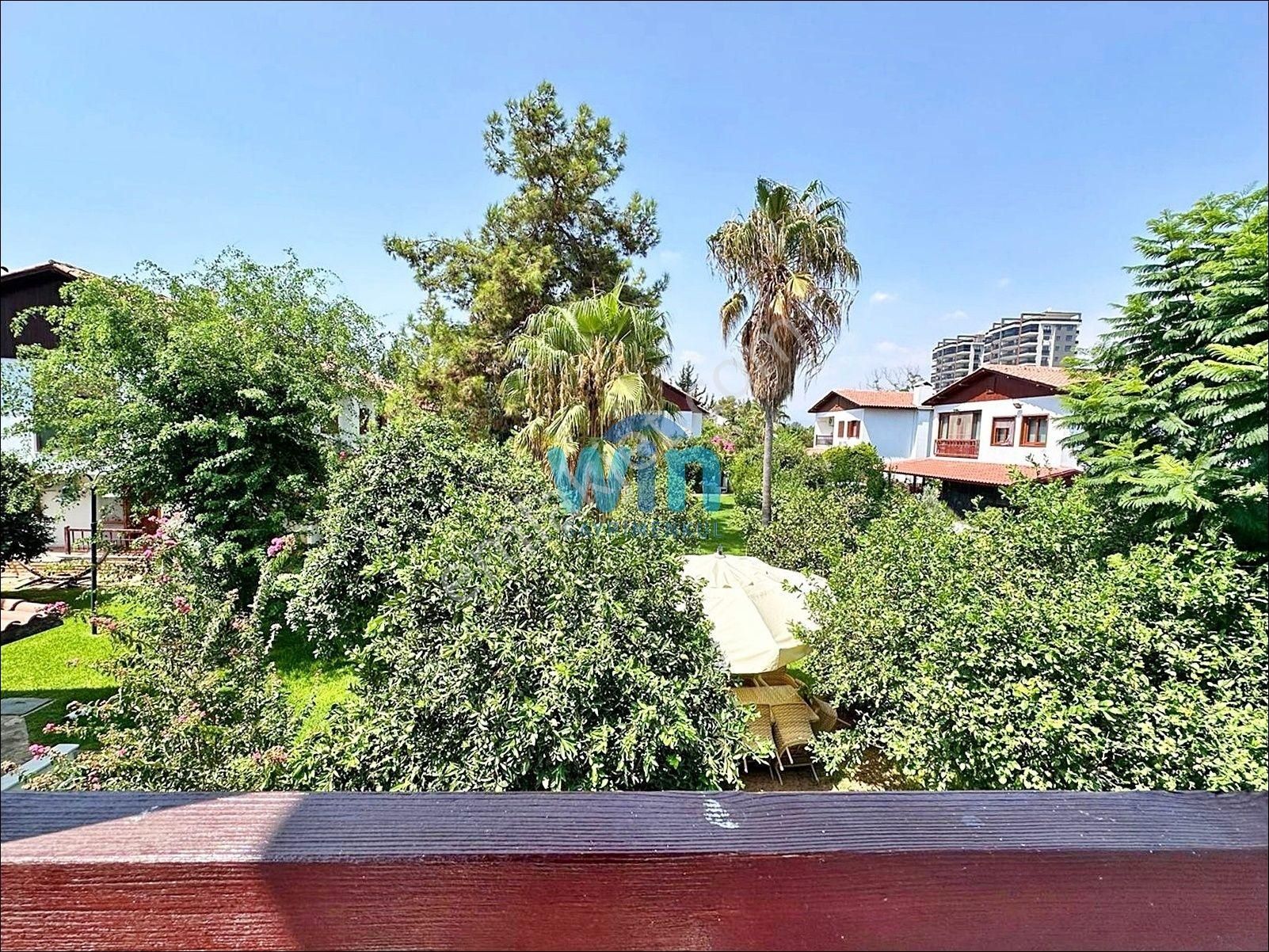 Gama Konutlarında Baştan Sona Yenilenmiş Ultralüks Villa - Görsel 17