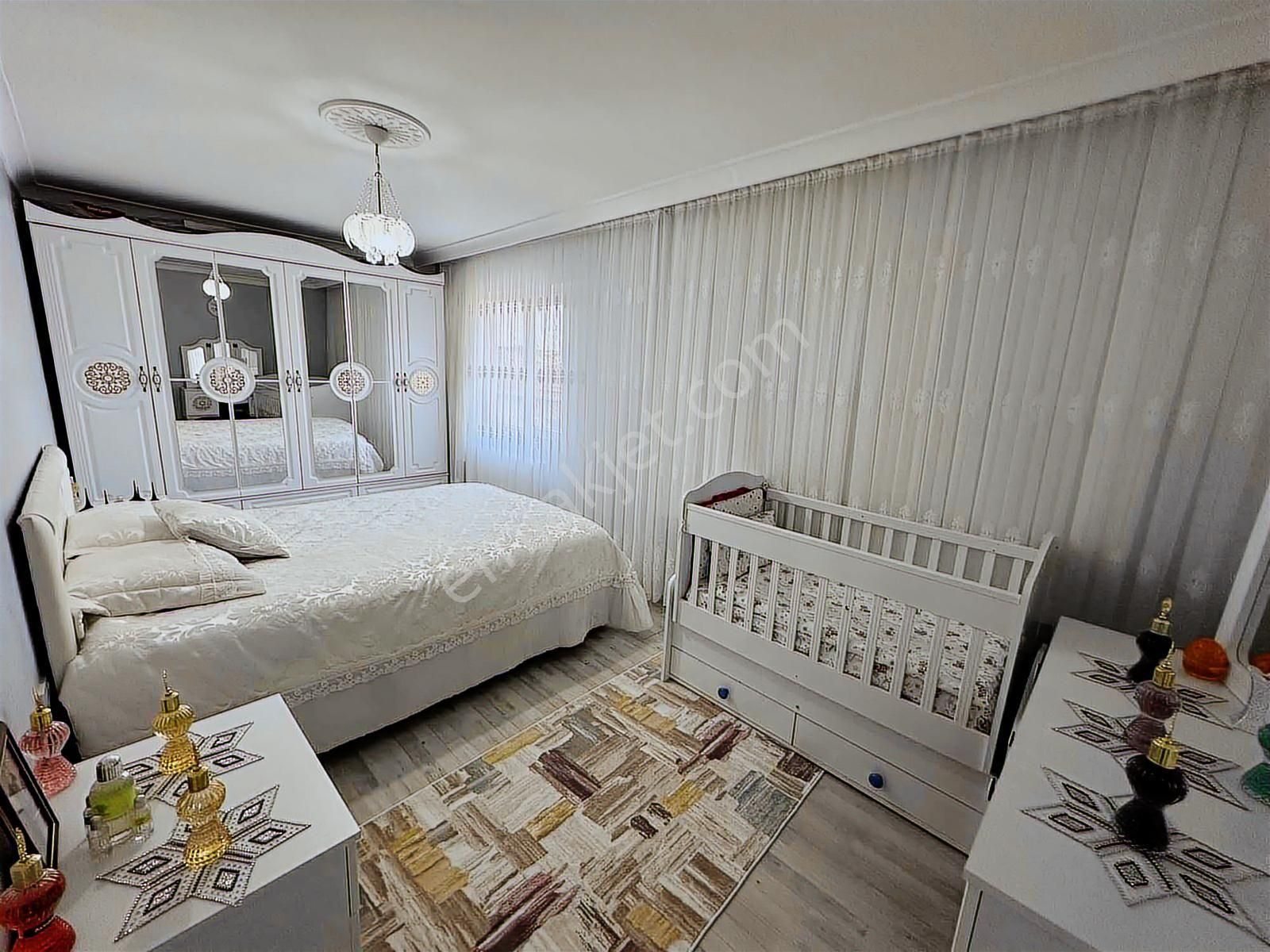 ^^{{ Yeni Çınardan Full Yapılı Caddede 4+1 Dublex }}^^..!!!! - Görsel 11