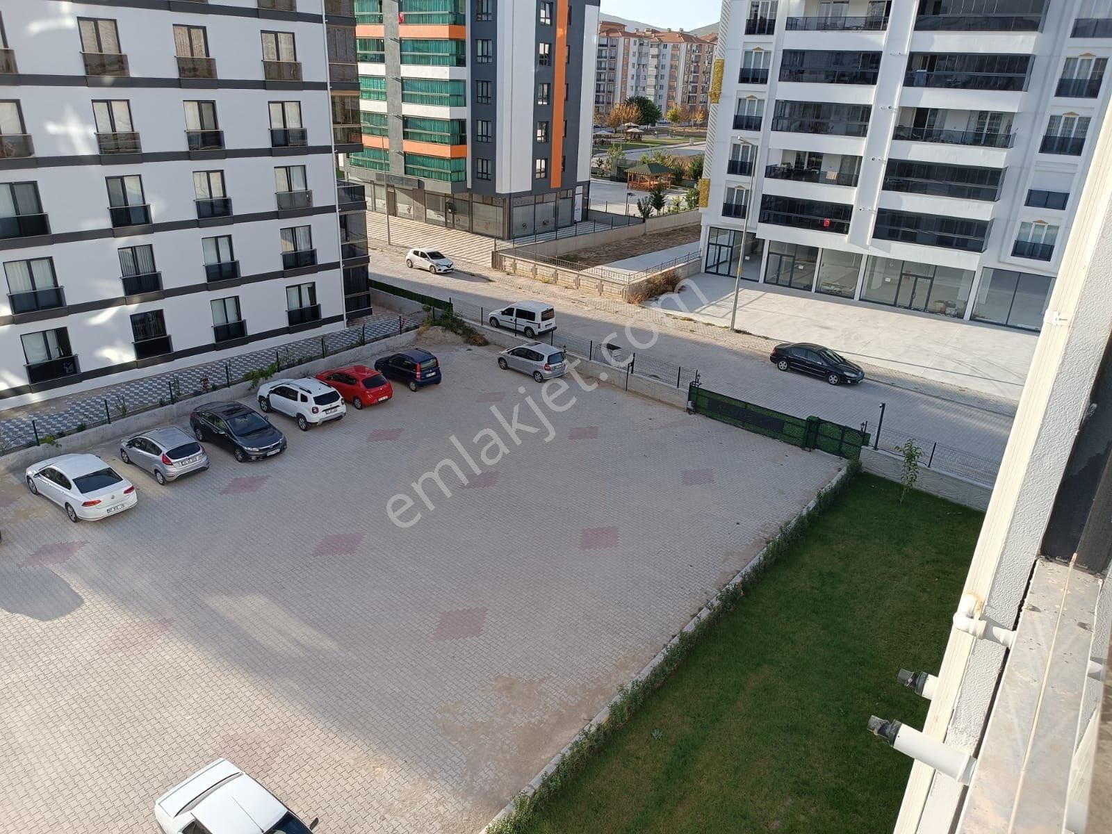 Çünür Yenişehir De Kiralık 3+1