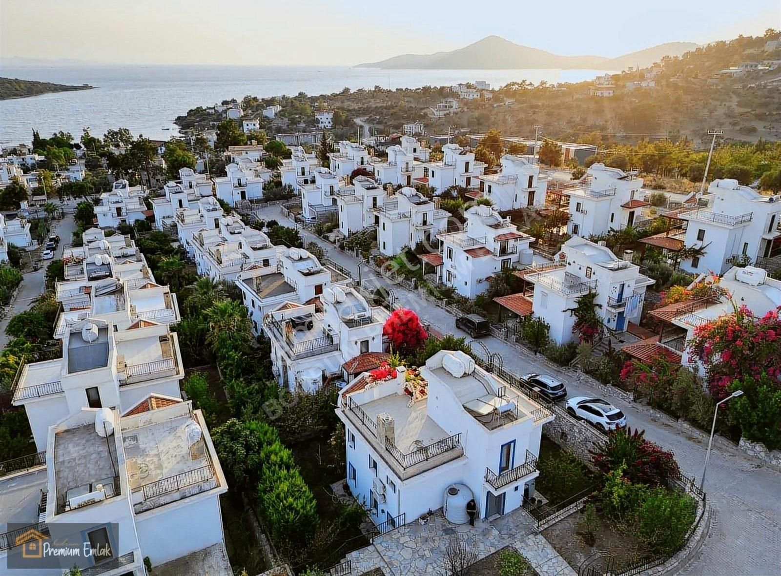 Milas Kıyıkışlacık'da Deniz'e Yakın Manzaralı Müstakil Villa - Görsel 23