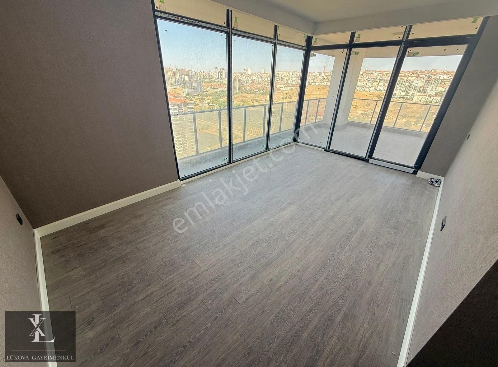 Ovacıkta Eşsiz Mimari 3 Banyolu 4+1 Sosyal Donatılı Lüx Rezidans - Görsel 33