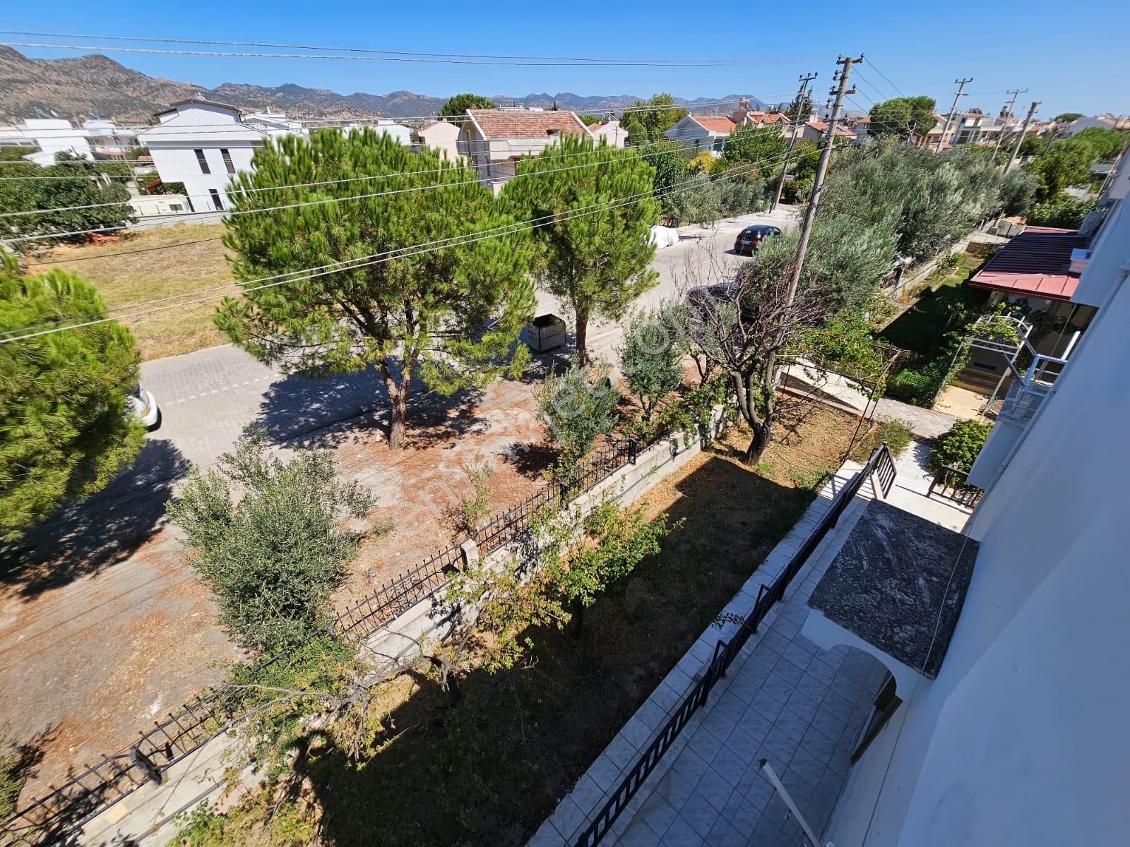 İzmir Dikili Salihleraltında Başaran Sitesinde Satılık 3+1 Villa - Görsel 34