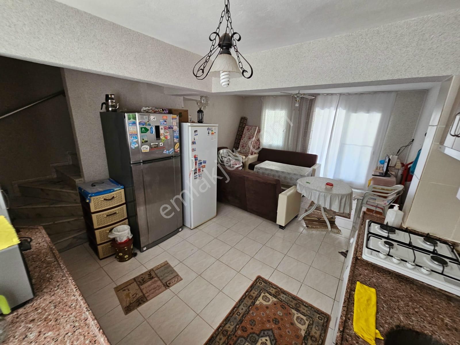 İzmir Dikili Salihleraltında Başaran Sitesinde Satılık 3+1 Villa - Görsel 5