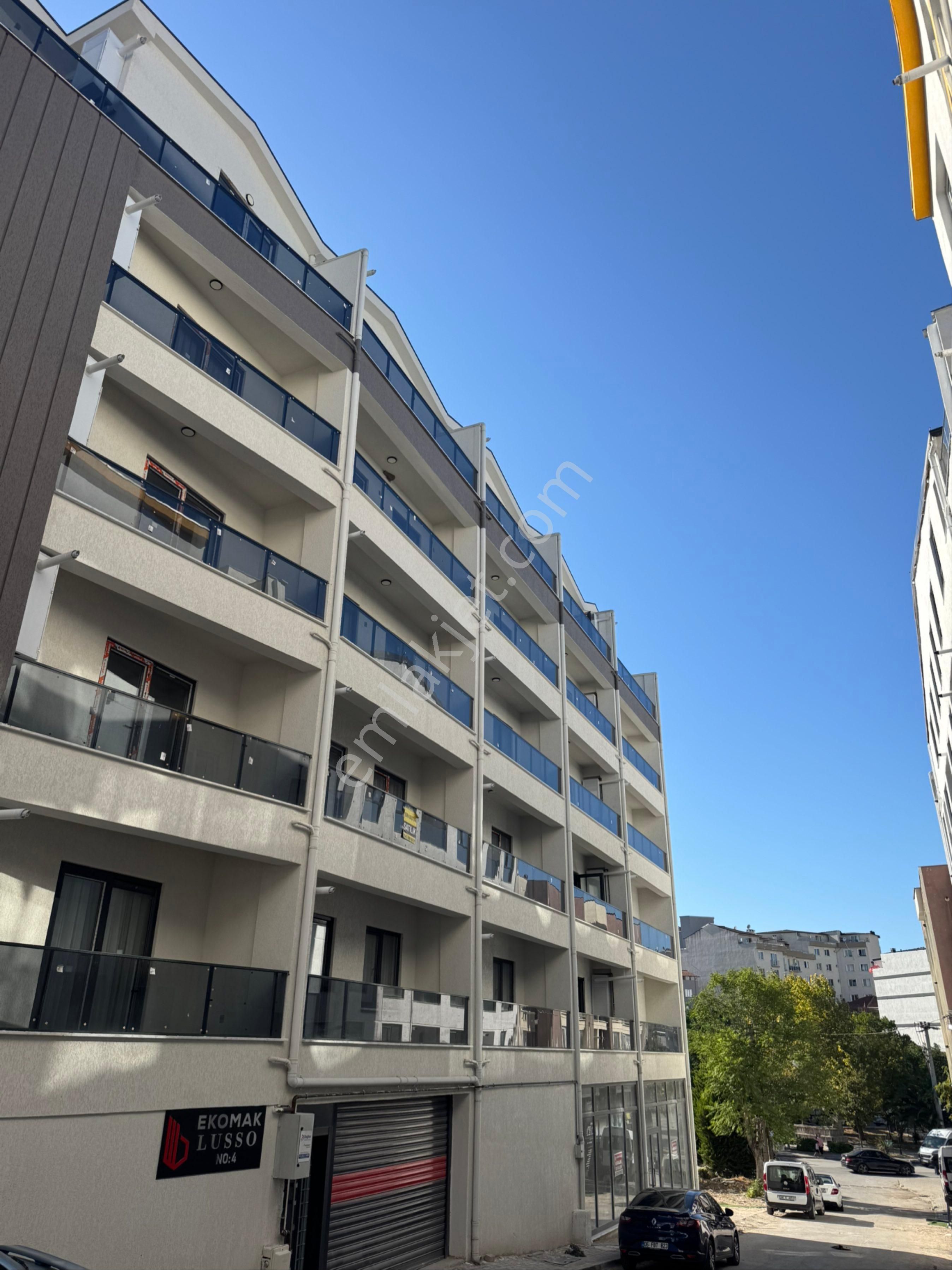 Görüklede Kiralık Daire Sıfır Eşyalı, Merkezi Konumda, Kapalı Otoparklı Sıfır Bina