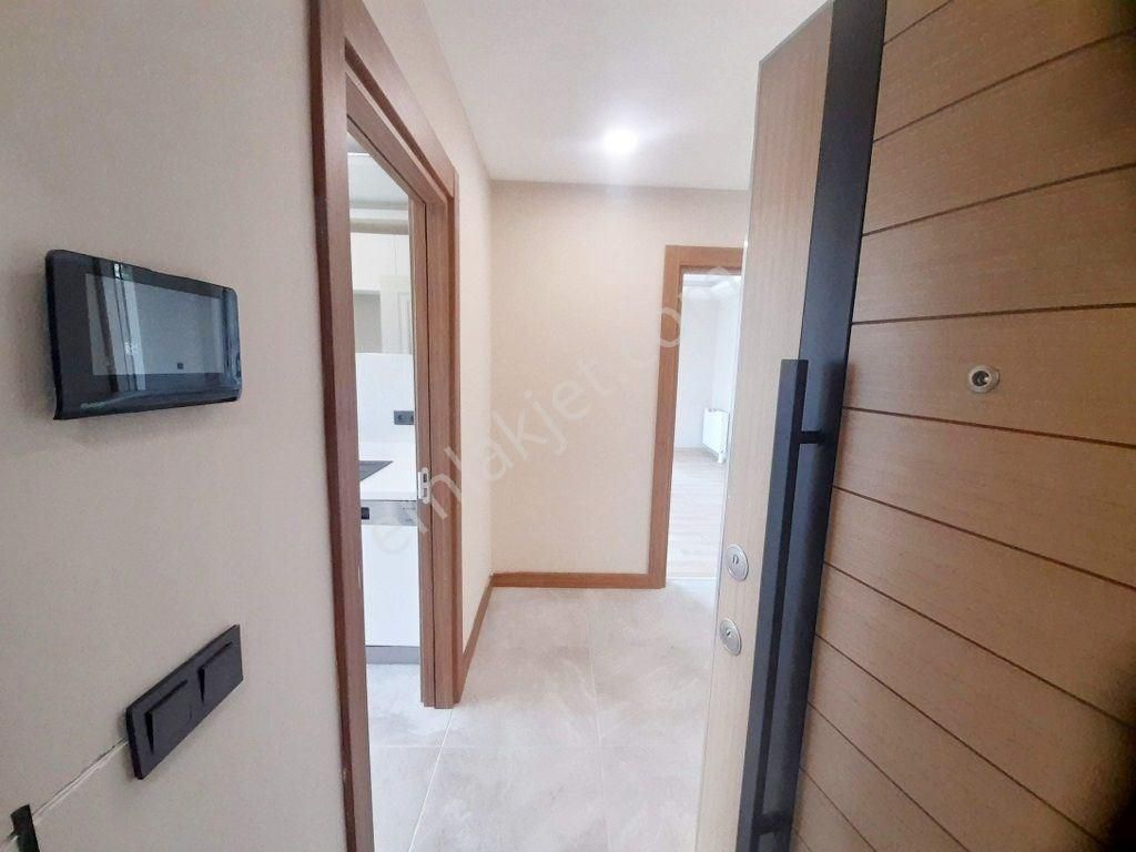 Beylikdüzü Yakuplu Deniz İstanbul Marina Palm Marinde Kiralık 3+1 Dubleks Sıfır Daire