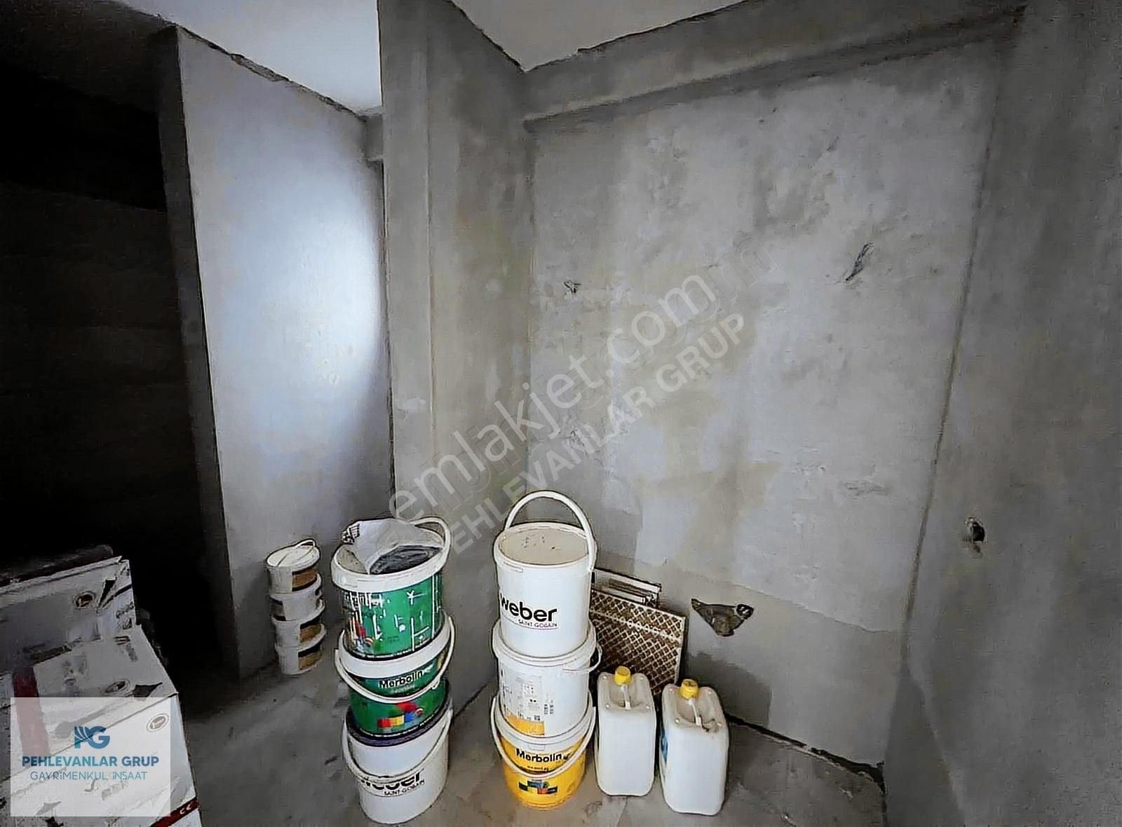 Milasta Yüksek Tavanlı, Ferah Ve Bahçeli Dubleks 4+1 Villa - Görsel 9