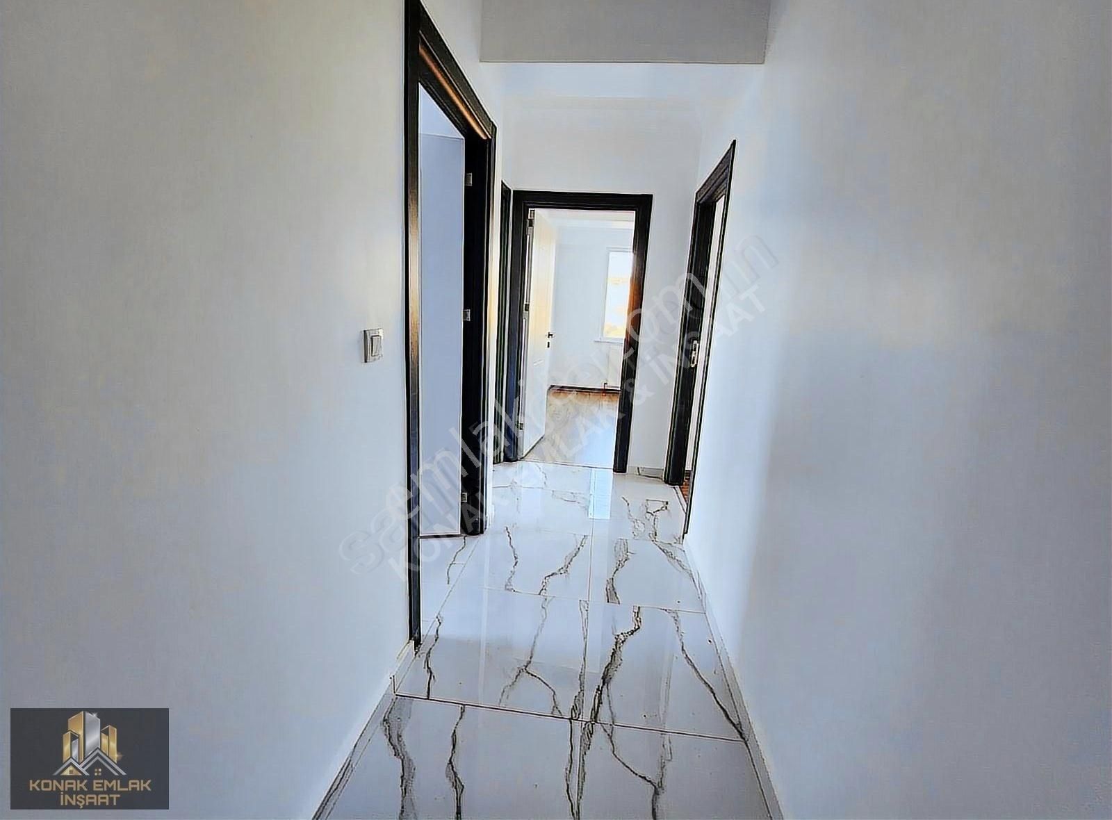 Satılık 2+1 Ön Cephe Üç Bolkonlu Luks Daire