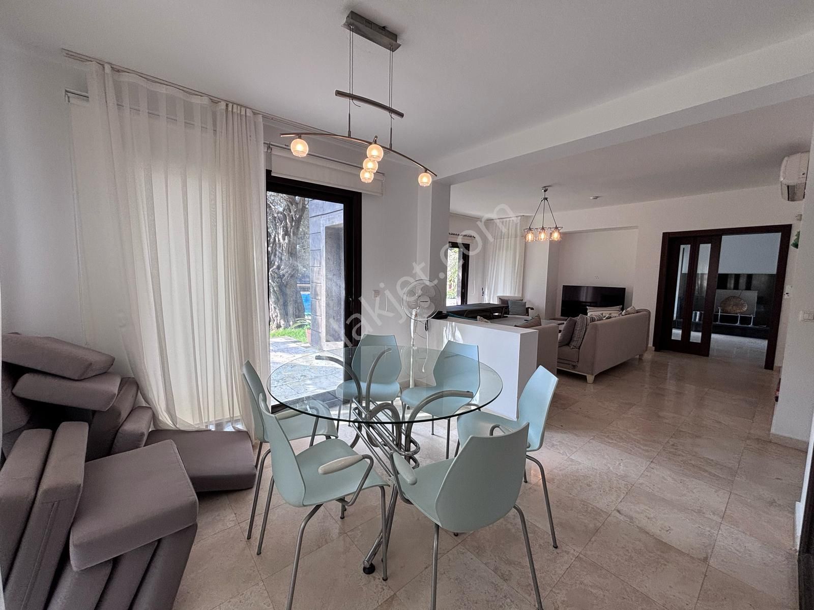 Bodrum Torbada Satılık Müstakil Bahçeli Villa Bakımlı Lüks Ev Denize Düzayak Yakın Fırsat Büyük Ev - Görsel 11