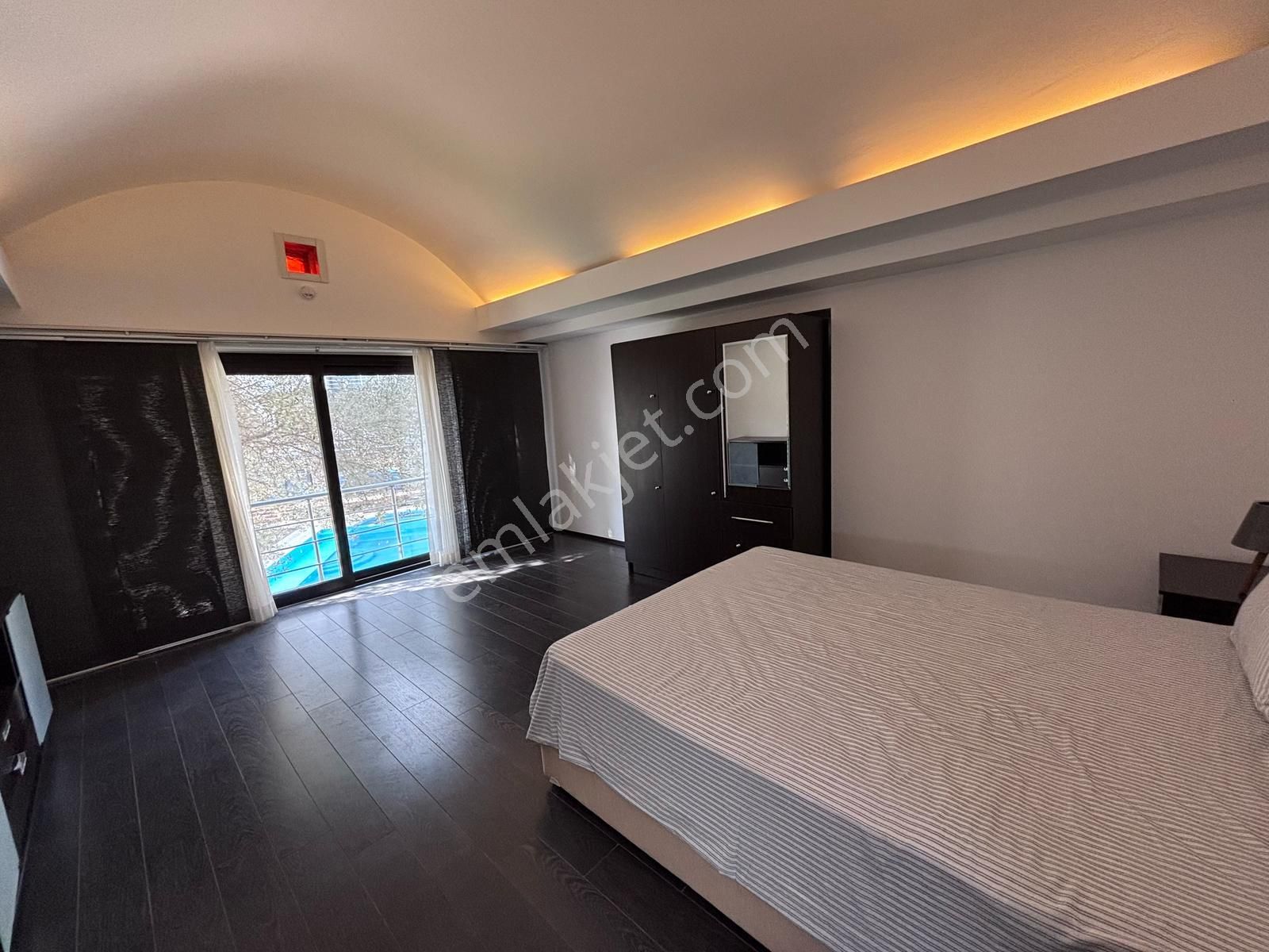 Bodrum Torbada Satılık Müstakil Bahçeli Villa Bakımlı Lüks Ev Denize Düzayak Yakın Fırsat Büyük Ev - Görsel 21