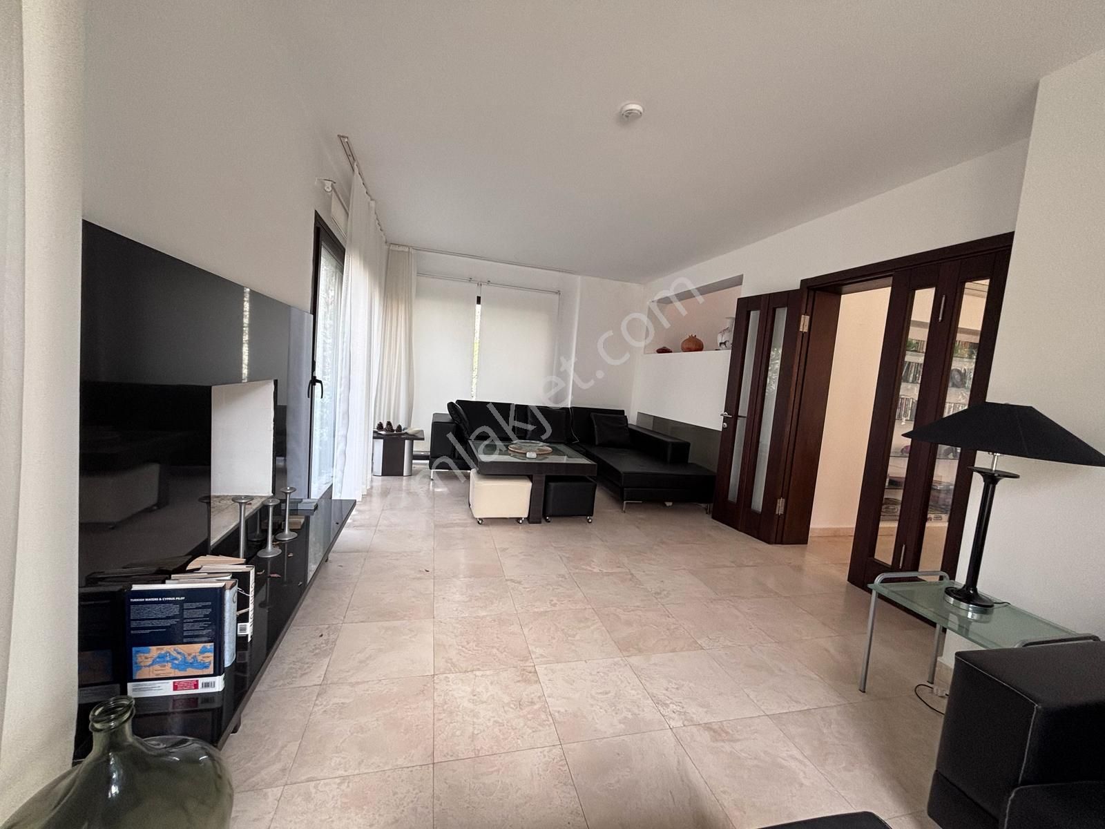 Bodrum Torbada Satılık Müstakil Bahçeli Villa Bakımlı Lüks Ev Denize Düzayak Yakın Fırsat Büyük Ev - Görsel 18