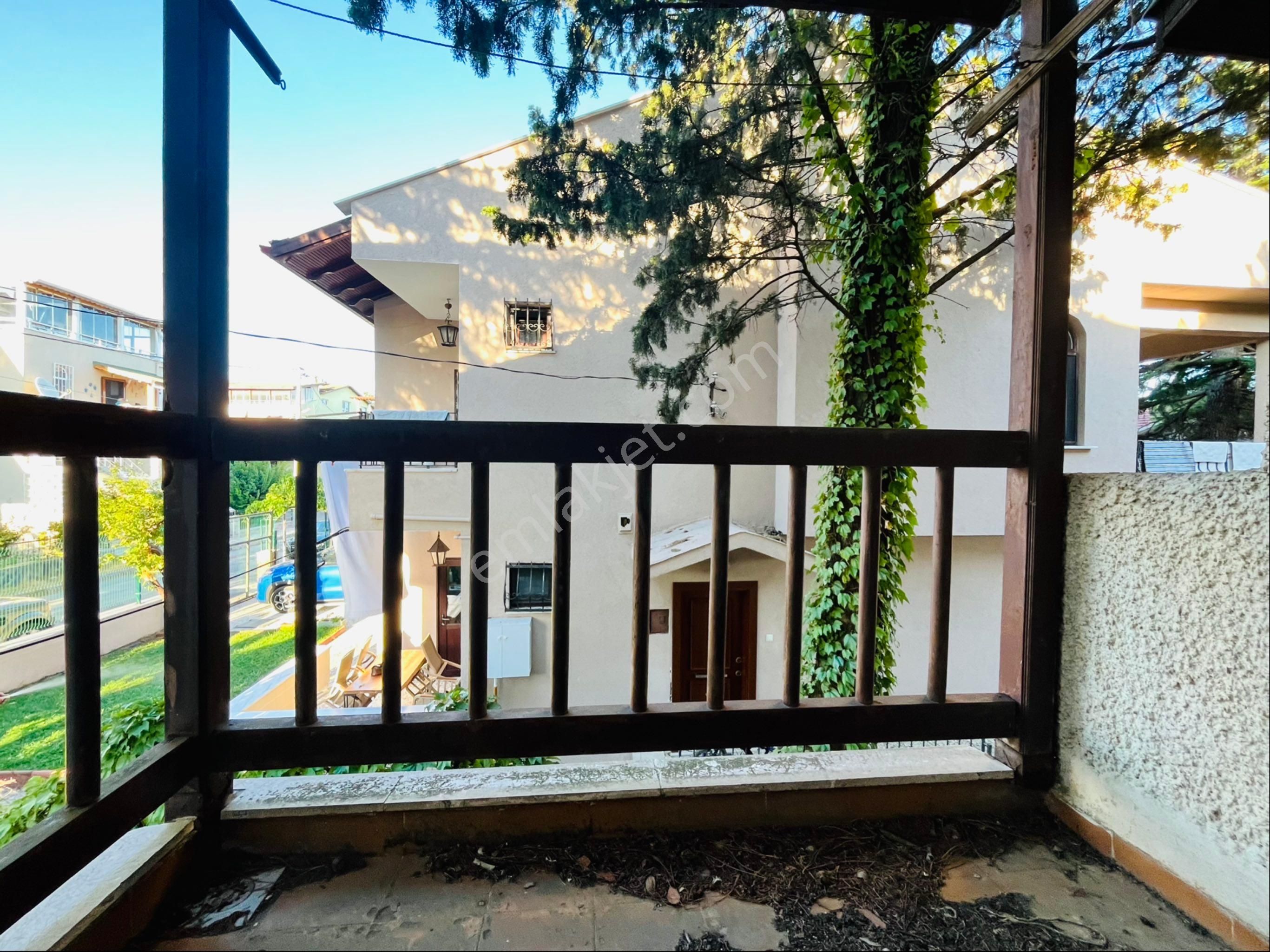 Silivri Semizkumlar'da Satılık 565 Metre Arsa İçinde 3+1 Villa - Görsel 34