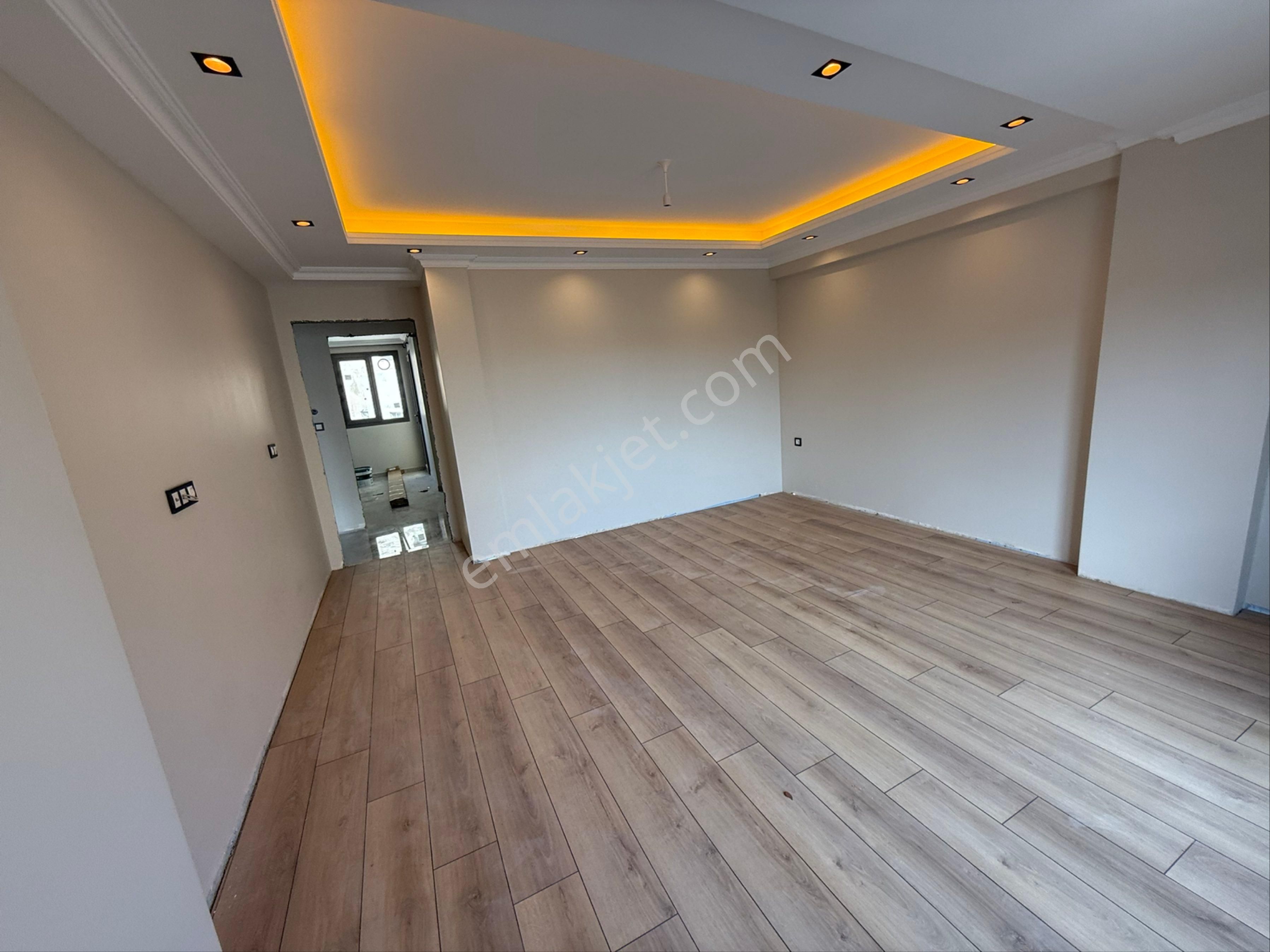 Tapu Masrafsız Yerden Isıtmalı Yeni Binada 2+1 Satılık Daire