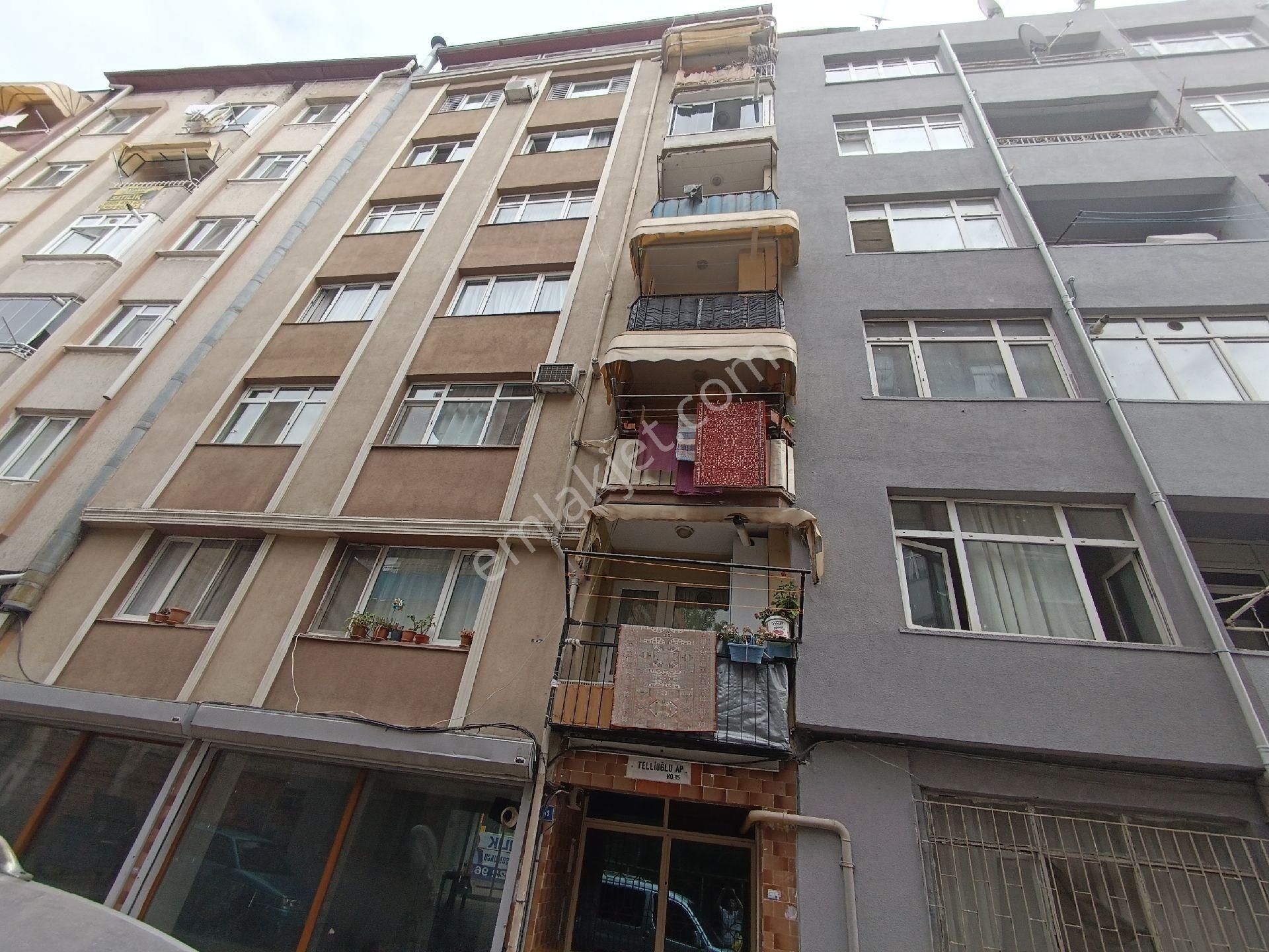 İlkadım Kılıç Dede Mahallesinde Satılık Daire