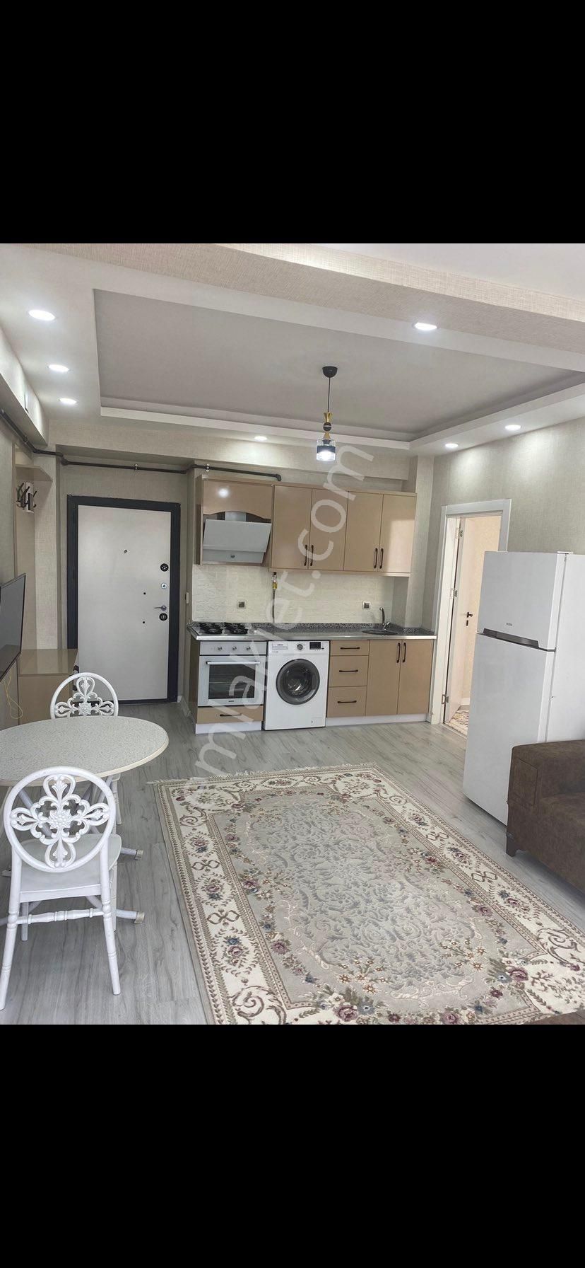 Karşıyaka’da Kiralık Sıfır Eşyalı 1+1 Daire