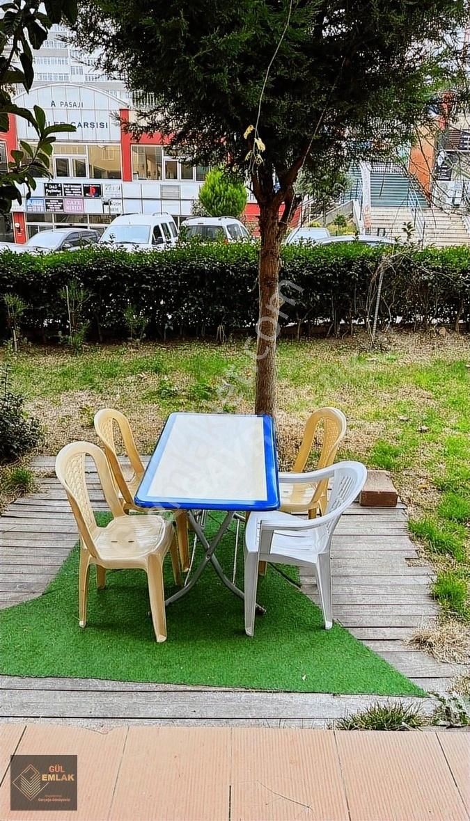 Beylikdüzü Sitede Eşsiz Özel Yatırımlık 18 M2 Satılık Dükkan