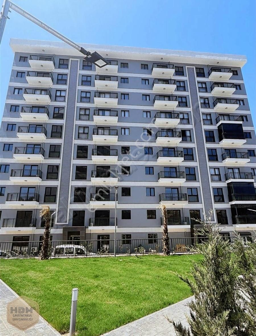 Hdm35'den Güvenlikli Havuzlu Sitede Arakat 2+1 Daire
