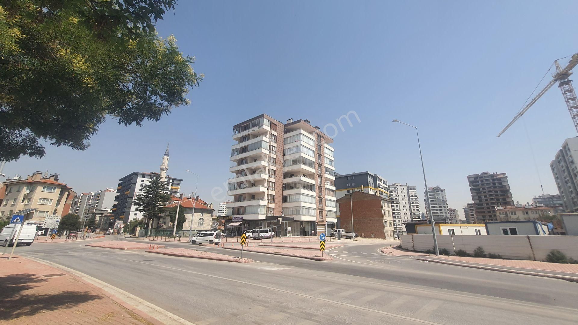 Karaca'dan Şeker'de 5+1 Dubleks Geniş Kiralık Daire