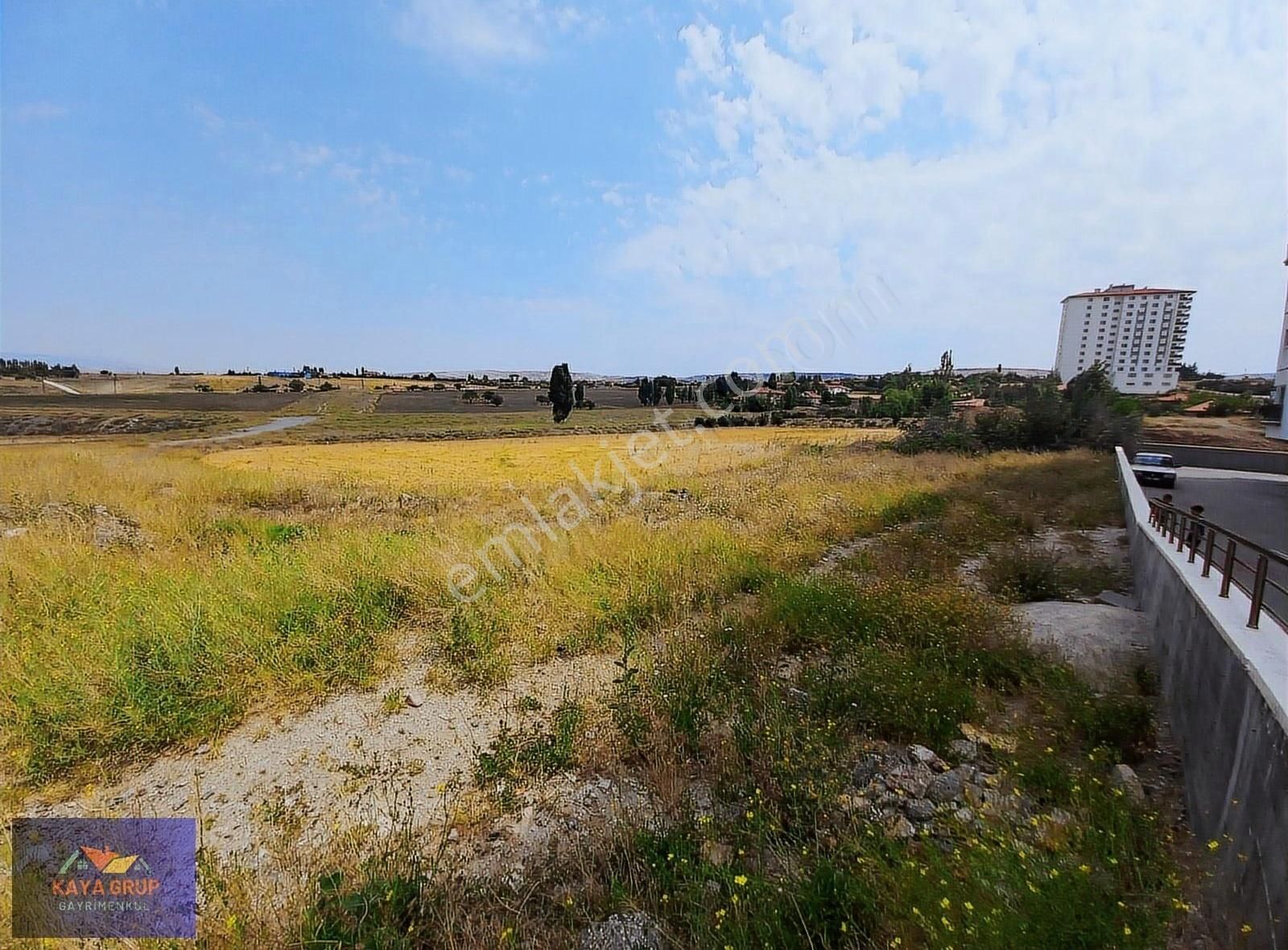 Kıbrıs İmarda Yüksek Kat Site Daire Getirili Arsa Kaya Grup - Görsel 19