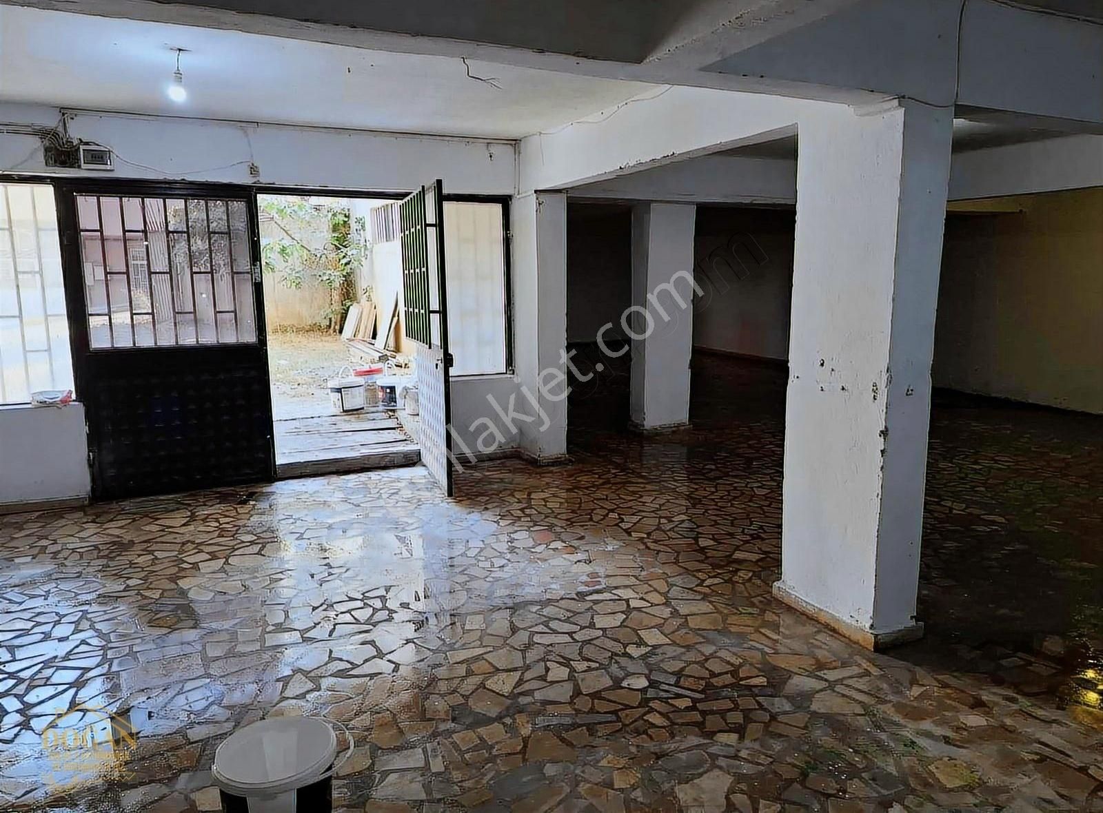 Pendik Dumlupınar Gözdağı'nda 380 M2 Kiralık Depo