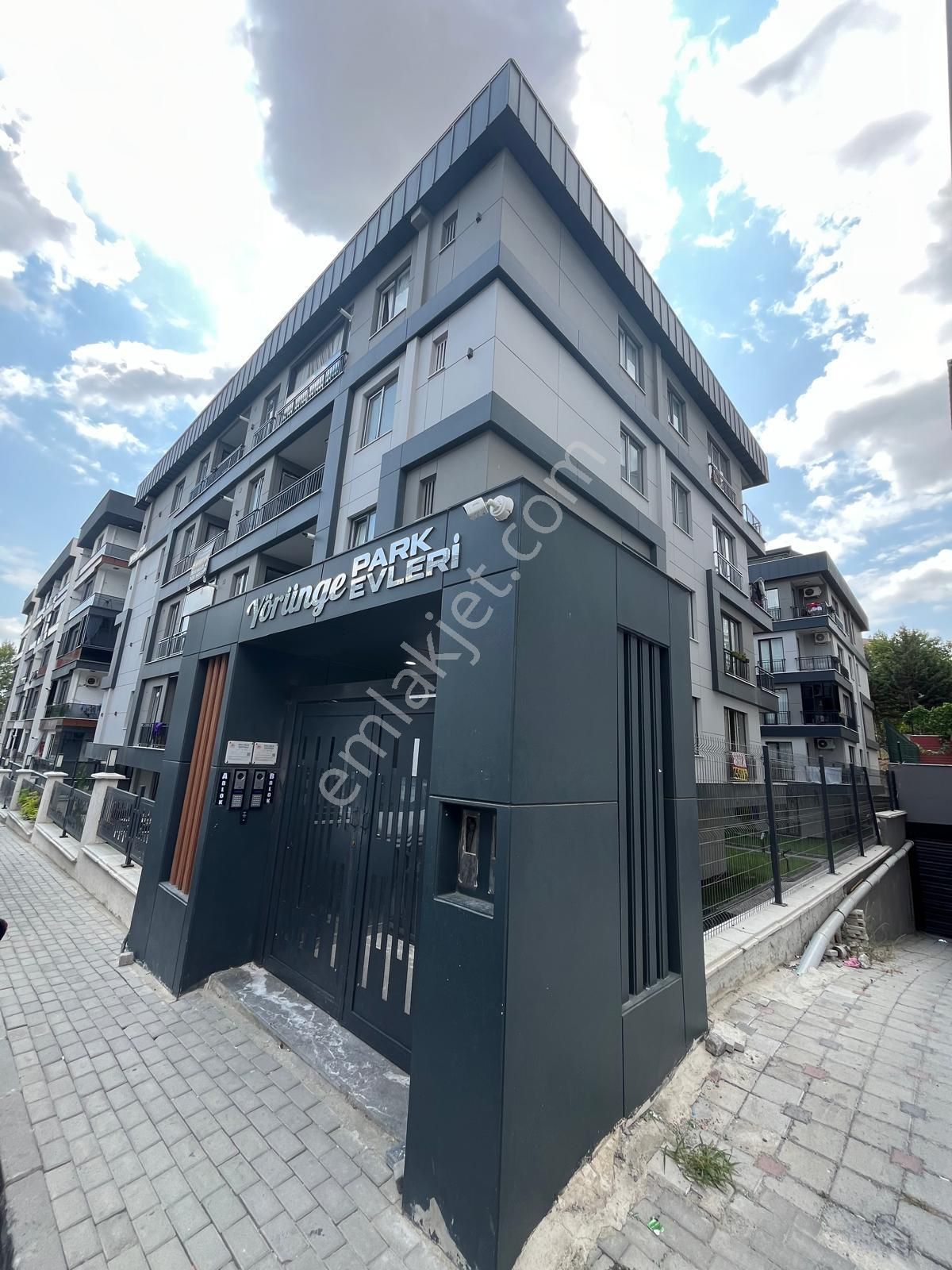 Yakuplu'da Sıfır Butik Sitede 3+1 Kiralık Daire