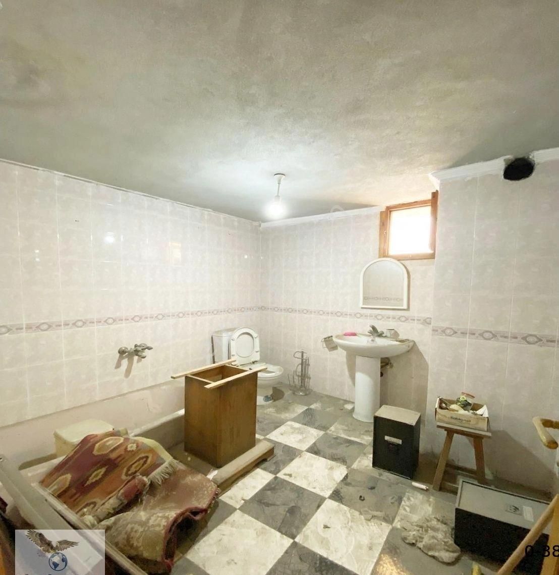 Avcılar Merkezde 3+1 Geniş Satılık Ön Cephe Daire - Görsel 2