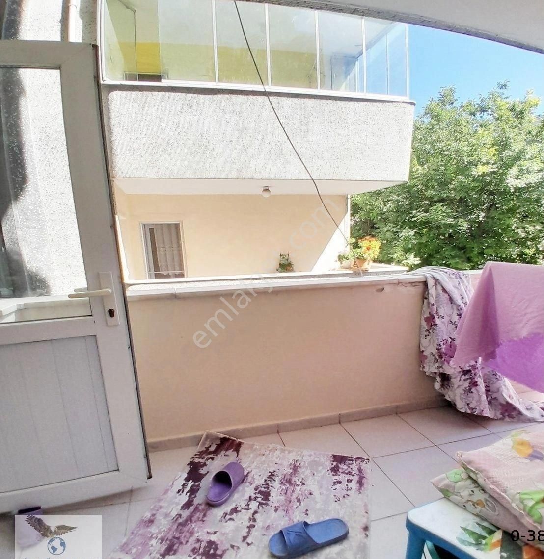 Avcılar Merkezde 2+1 Asansörlü Satılık Ara Kat Daire - Görsel 25