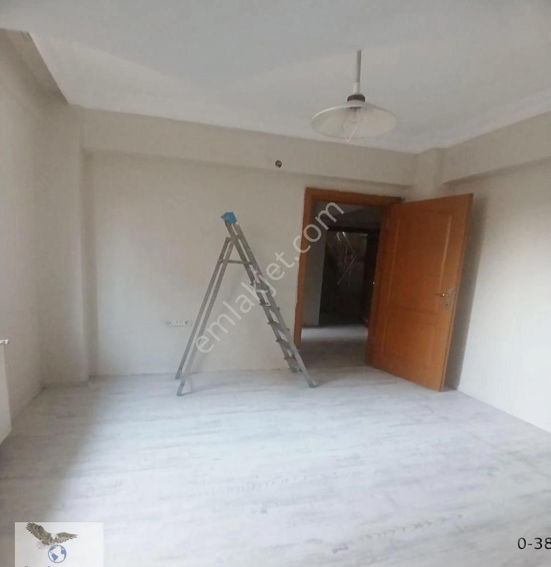 Avcılar D.köşklerde 2+1 15 Yaşında Binada Satılık Bahçe Katı - Görsel 15