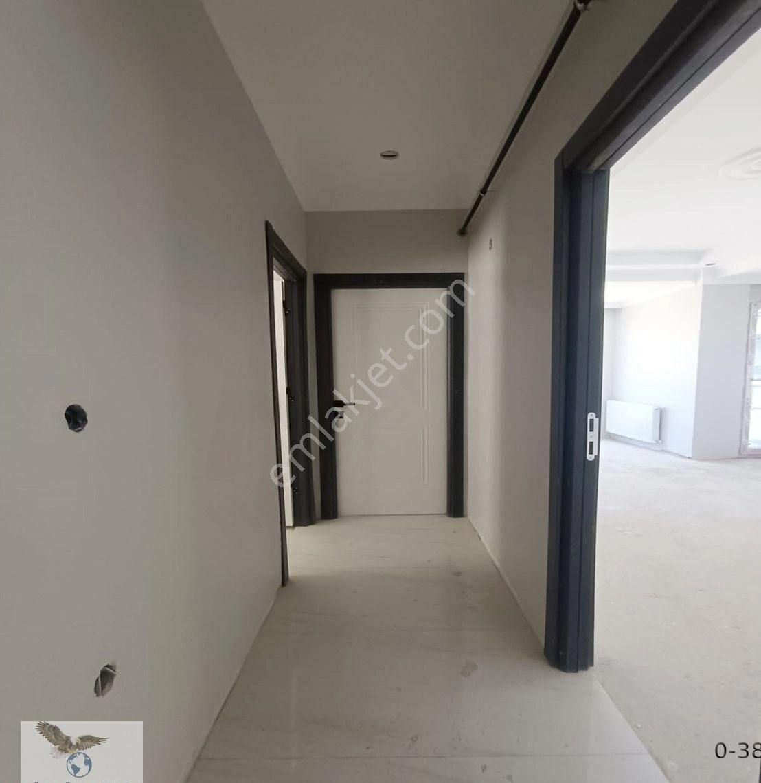 Avcılar G.palada Sıfır 2+1 Ara Kat Daire Fırsatı - Görsel 2